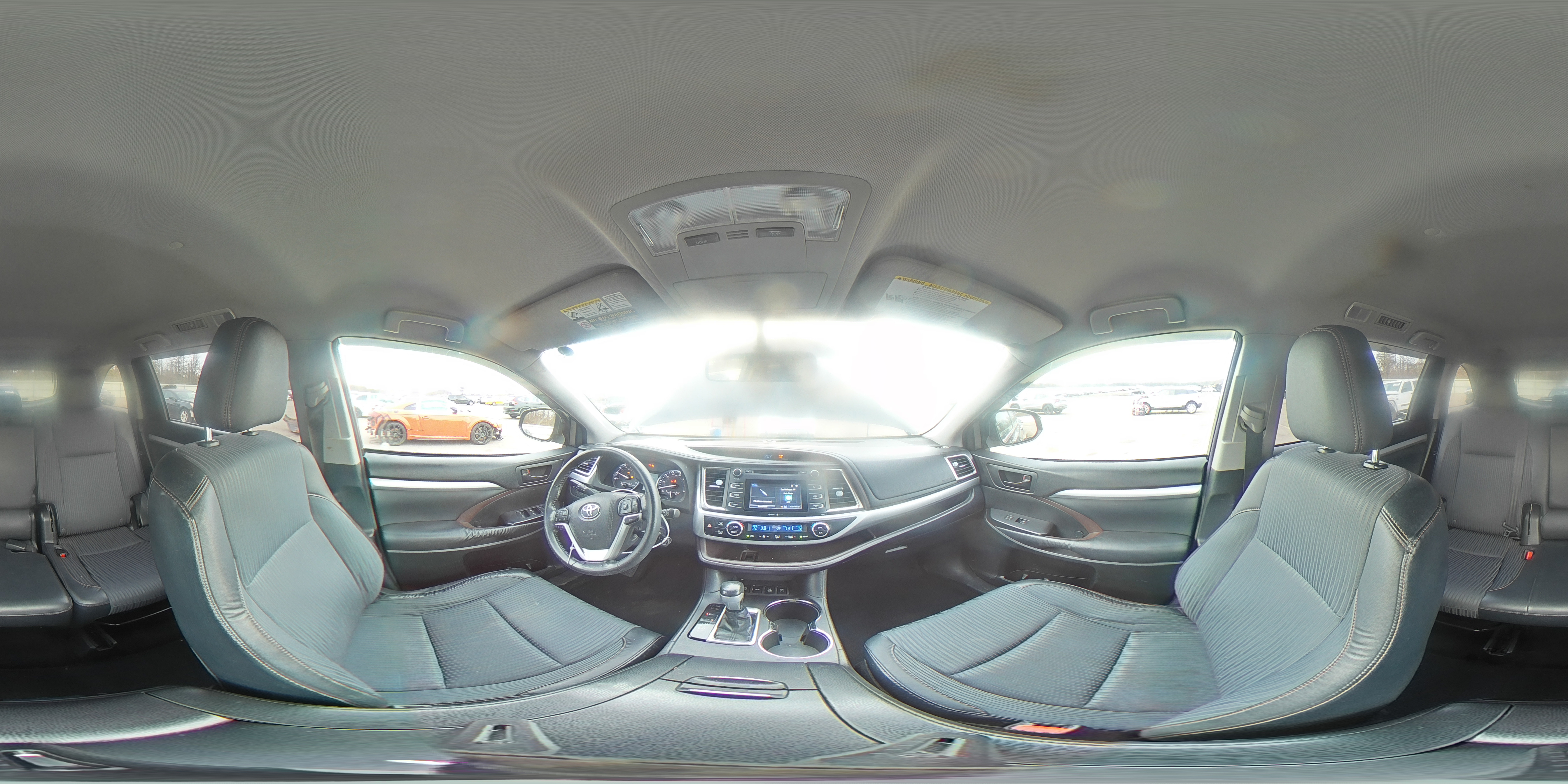 2015 Toyota Highlander Le Black vin: 5TDBKRFH3FS146189