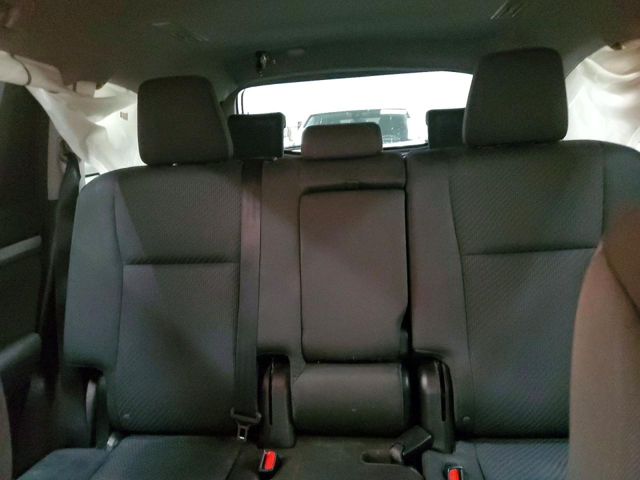 2015 Toyota Highlander Le Black vin: 5TDBKRFH3FS158214