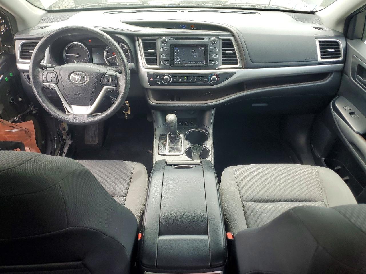 2016 Toyota Highlander Le Серый vin: 5TDBKRFH3GS271405