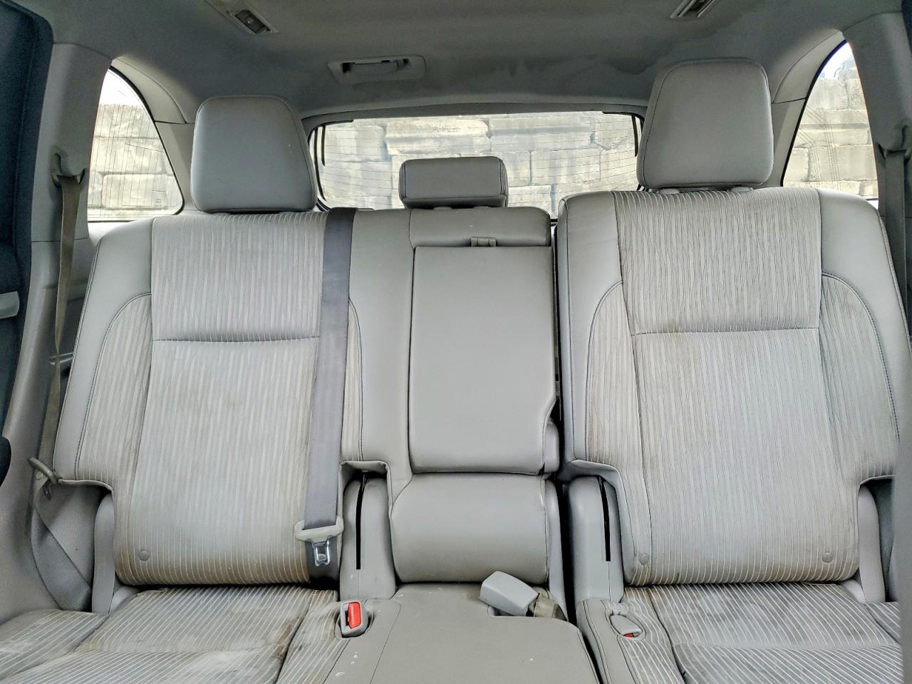 2014 Toyota Highlander Le Plus Black vin: 5TDBKRFH4ES017232