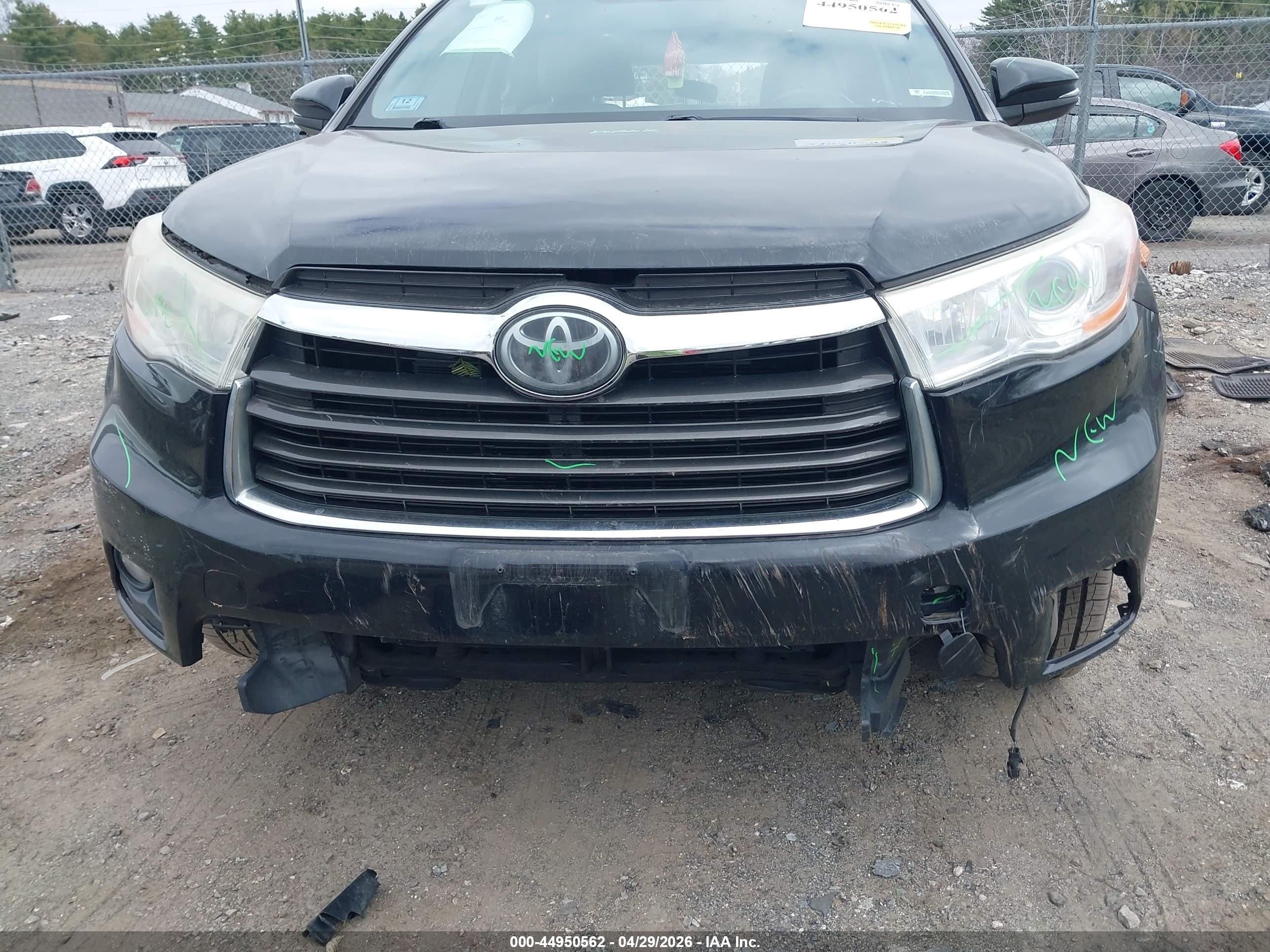 2014 Toyota Highlander Le Plus V6 Черный vin: 5TDBKRFH4ES062719