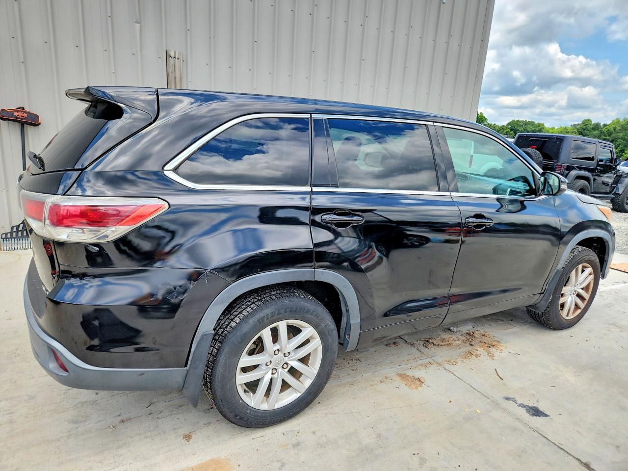 2015 Toyota Highlander Le Black vin: 5TDBKRFH4FS074256