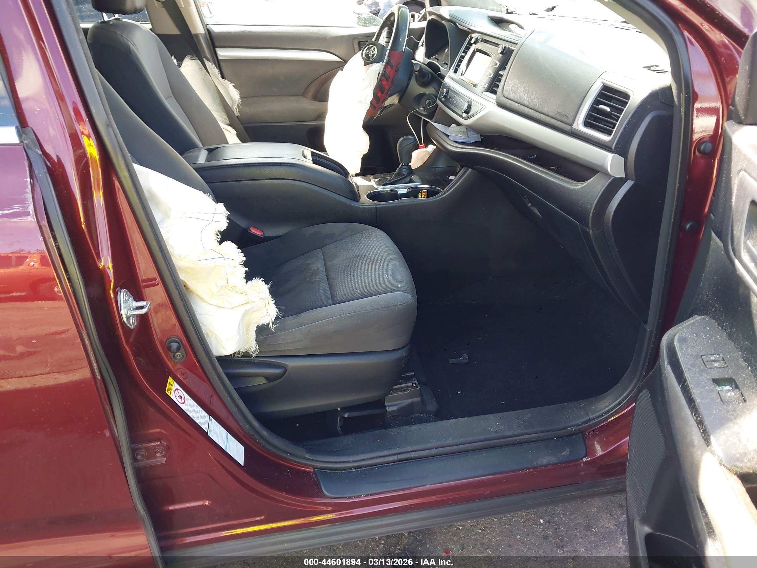 2015 Toyota Highlander Le V6 Brown vin: 5TDBKRFH4FS075181