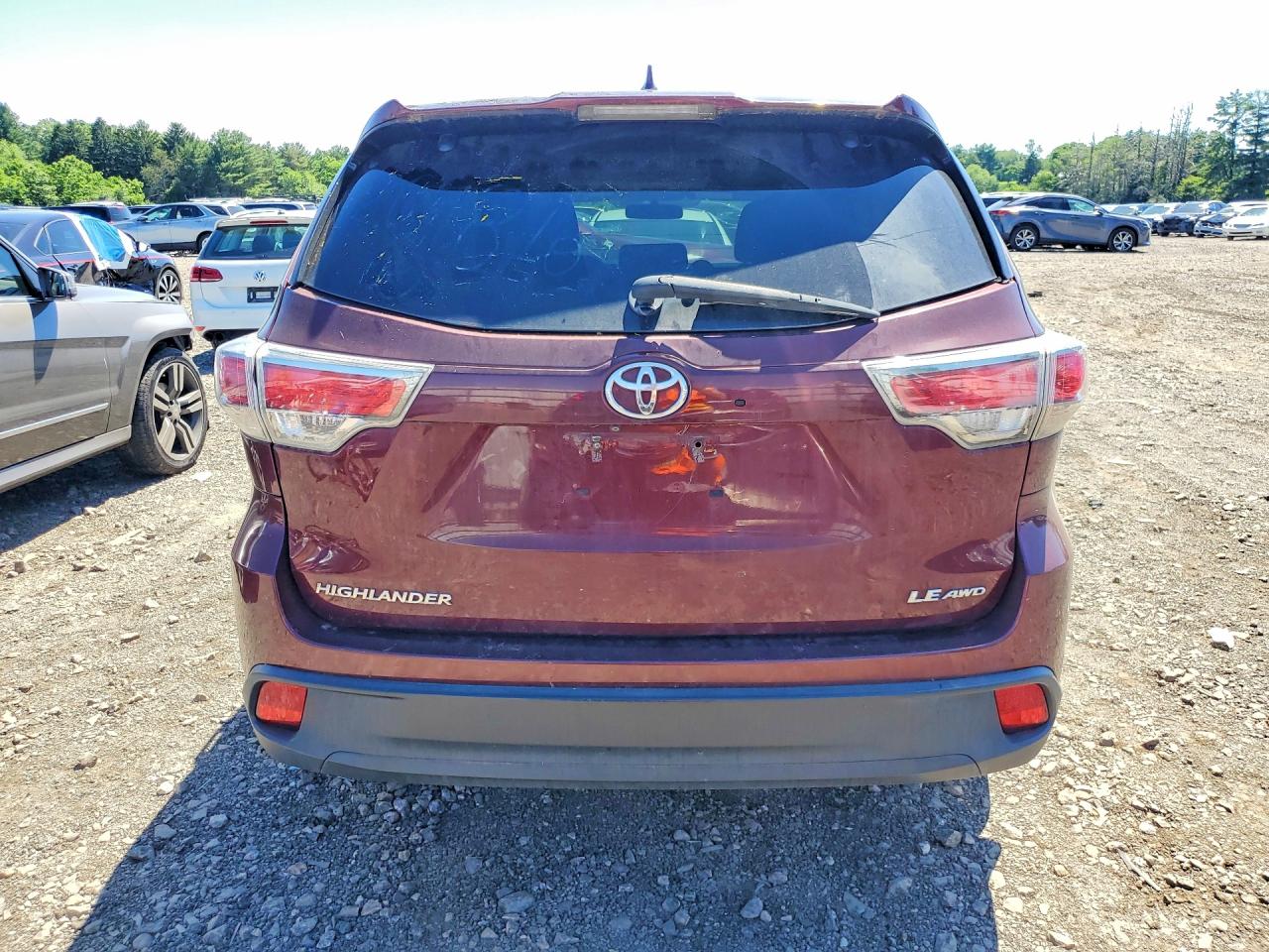 2015 Toyota Highlander Le Plus Maroon vin: 5TDBKRFH4FS172221