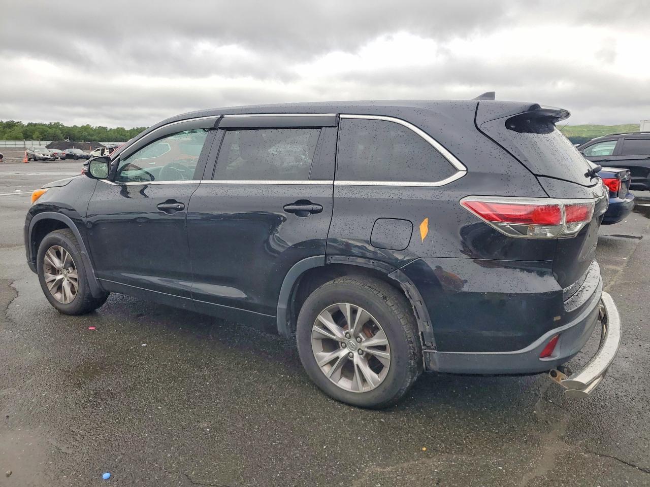 2014 Toyota Highlander Le Plus Black vin: 5TDBKRFH5ES045492