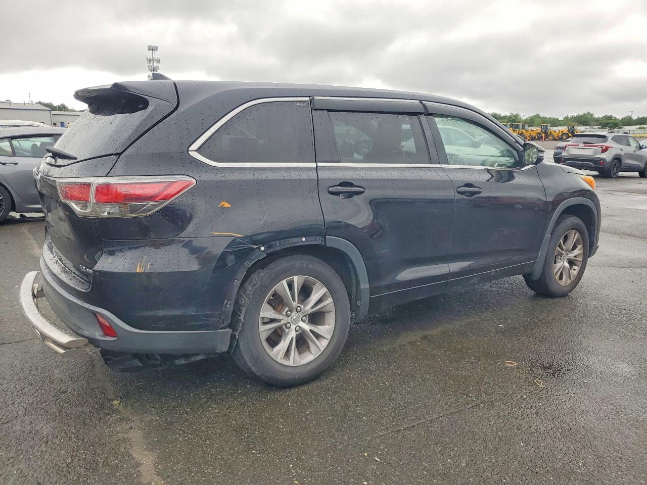 2014 Toyota Highlander Le Plus Black vin: 5TDBKRFH5ES045492