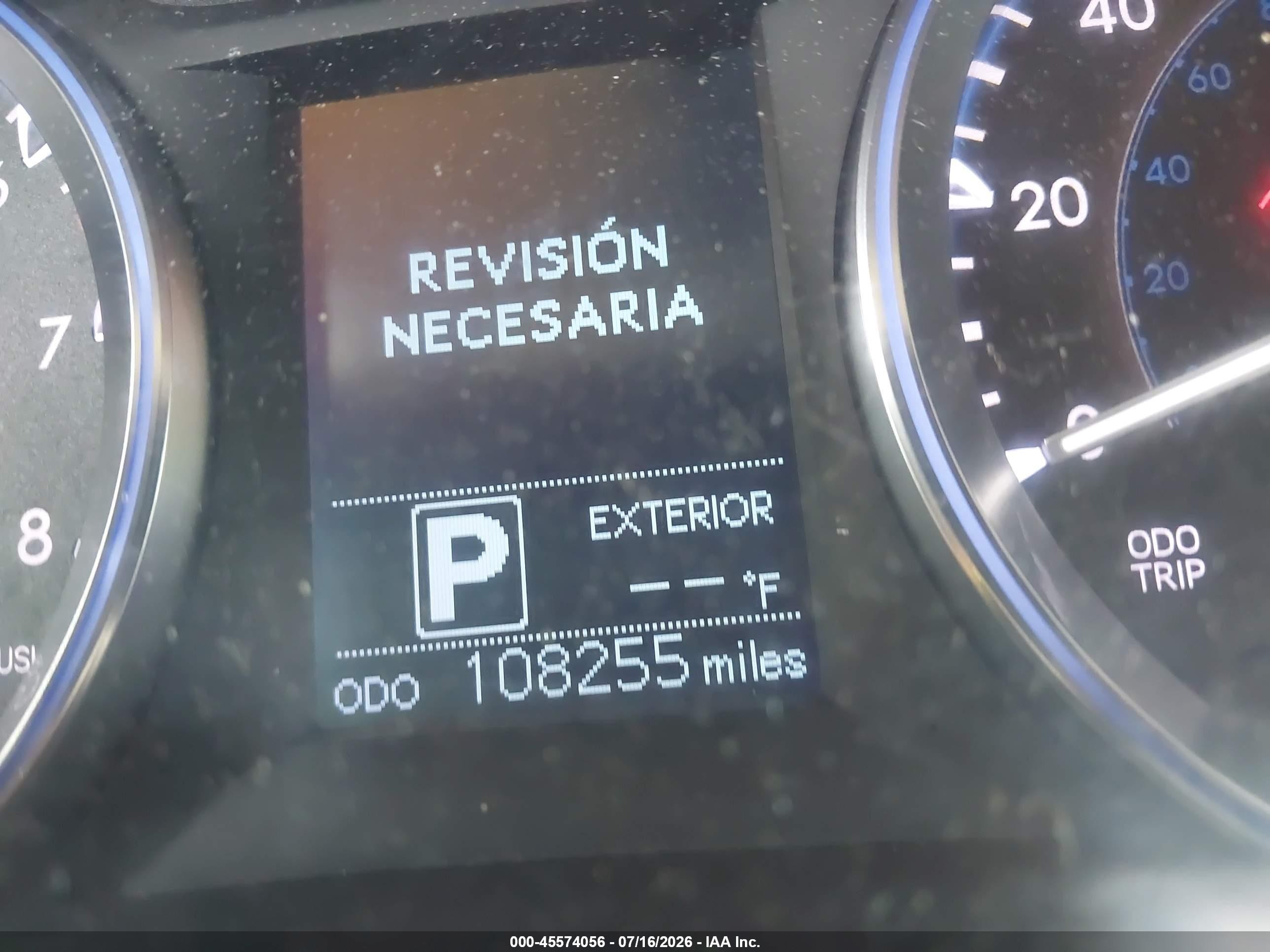 2014 Toyota Highlander Le V6 Red vin: 5TDBKRFH5ES071476