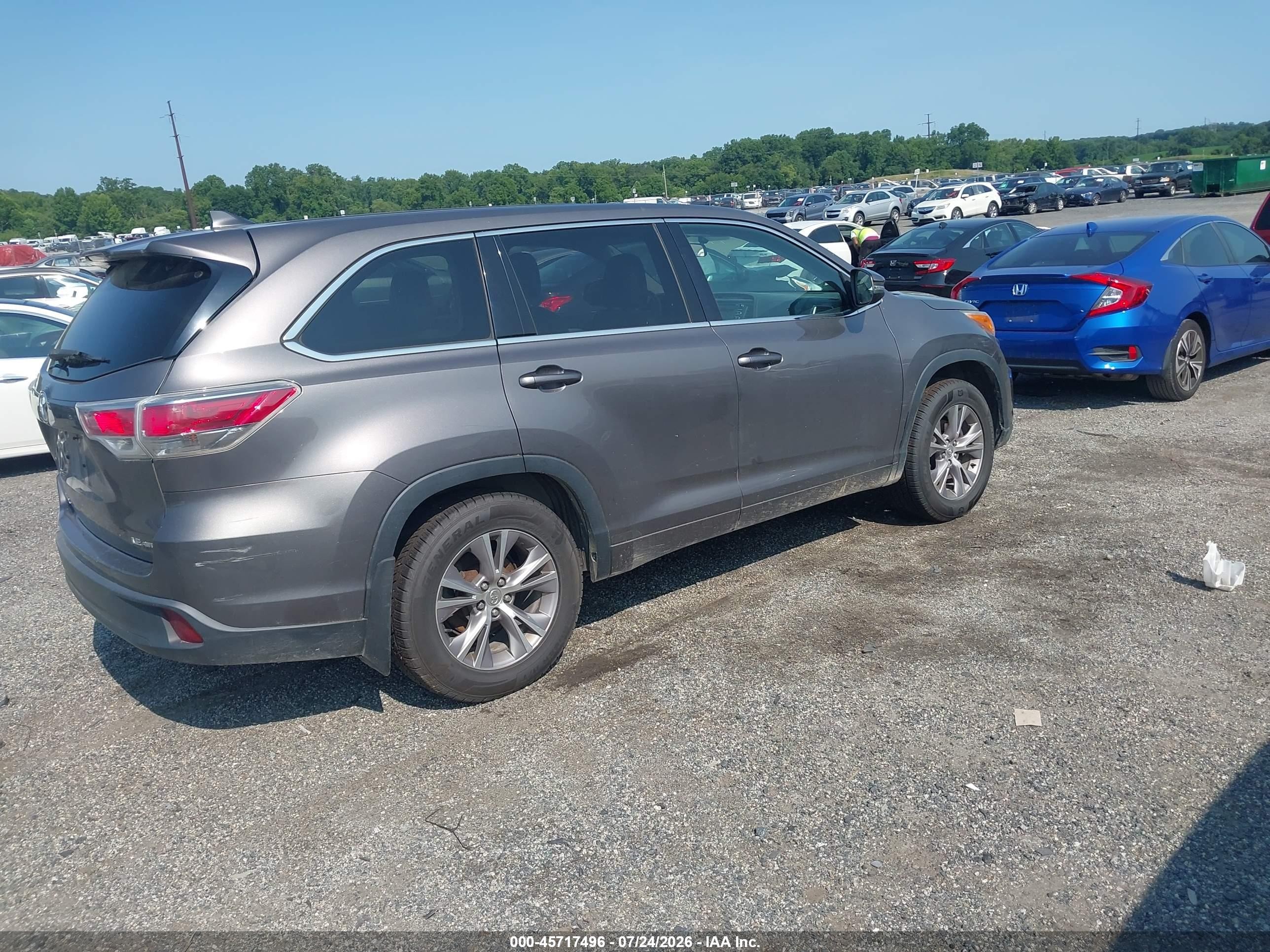 2015 Toyota Highlander Le Plus V6 Gray vin: 5TDBKRFH5FS084276