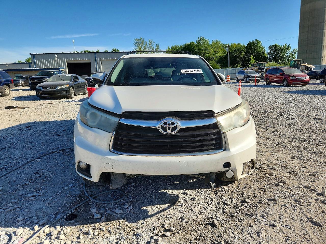 2015 Toyota Highlander Le Plus White vin: 5TDBKRFH5FS088098