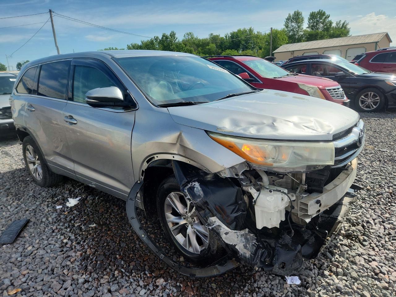 2015 Toyota Highlander Le Plus Silver vin: 5TDBKRFH5FS204626