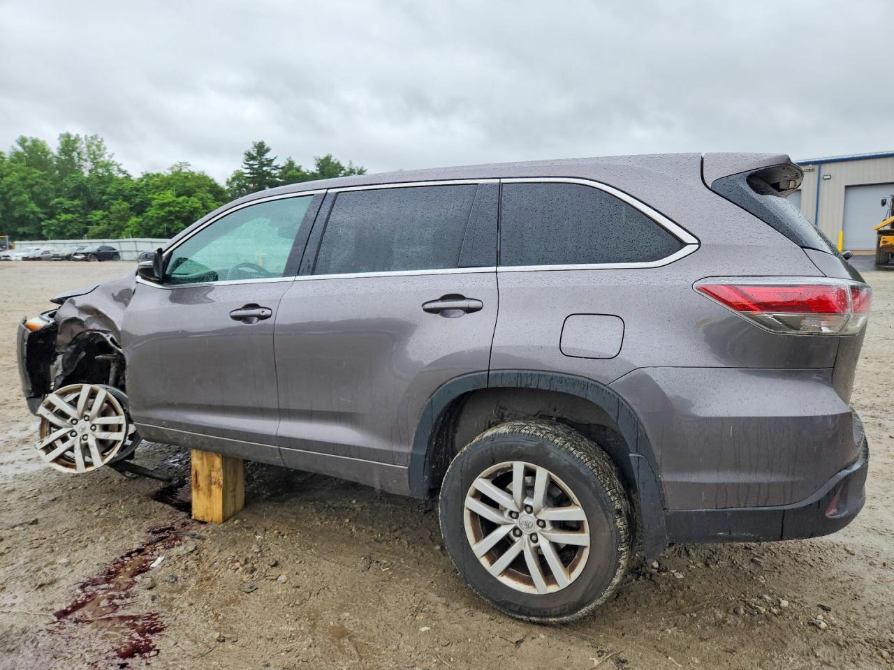 2015 Toyota Highlander Le Серый vin: 5TDBKRFH6FS175346