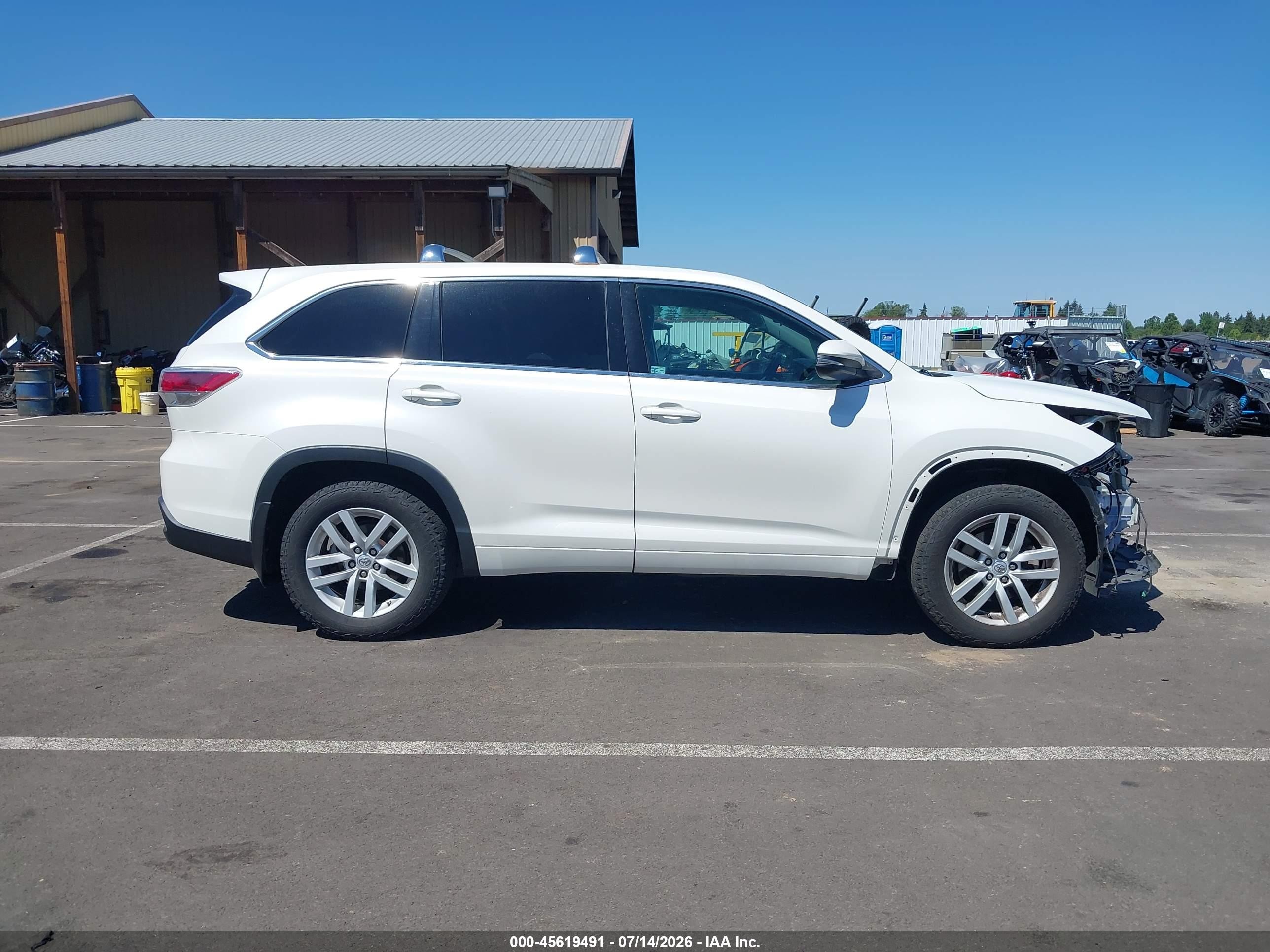 2014 Toyota Highlander Le V6 Белый vin: 5TDBKRFH7ES011375