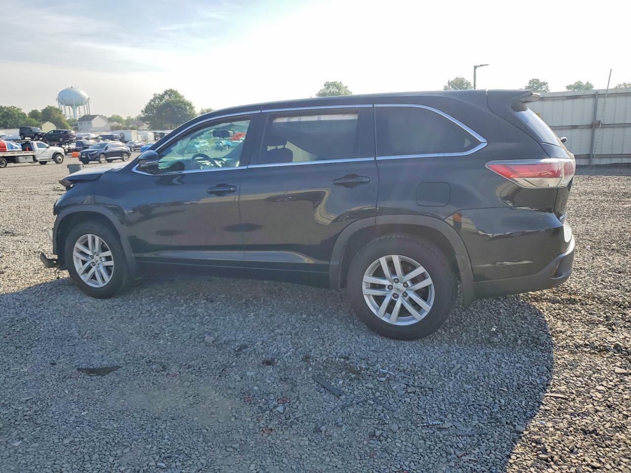 2014 Toyota Highlander Le Black vin: 5TDBKRFH7ES065422