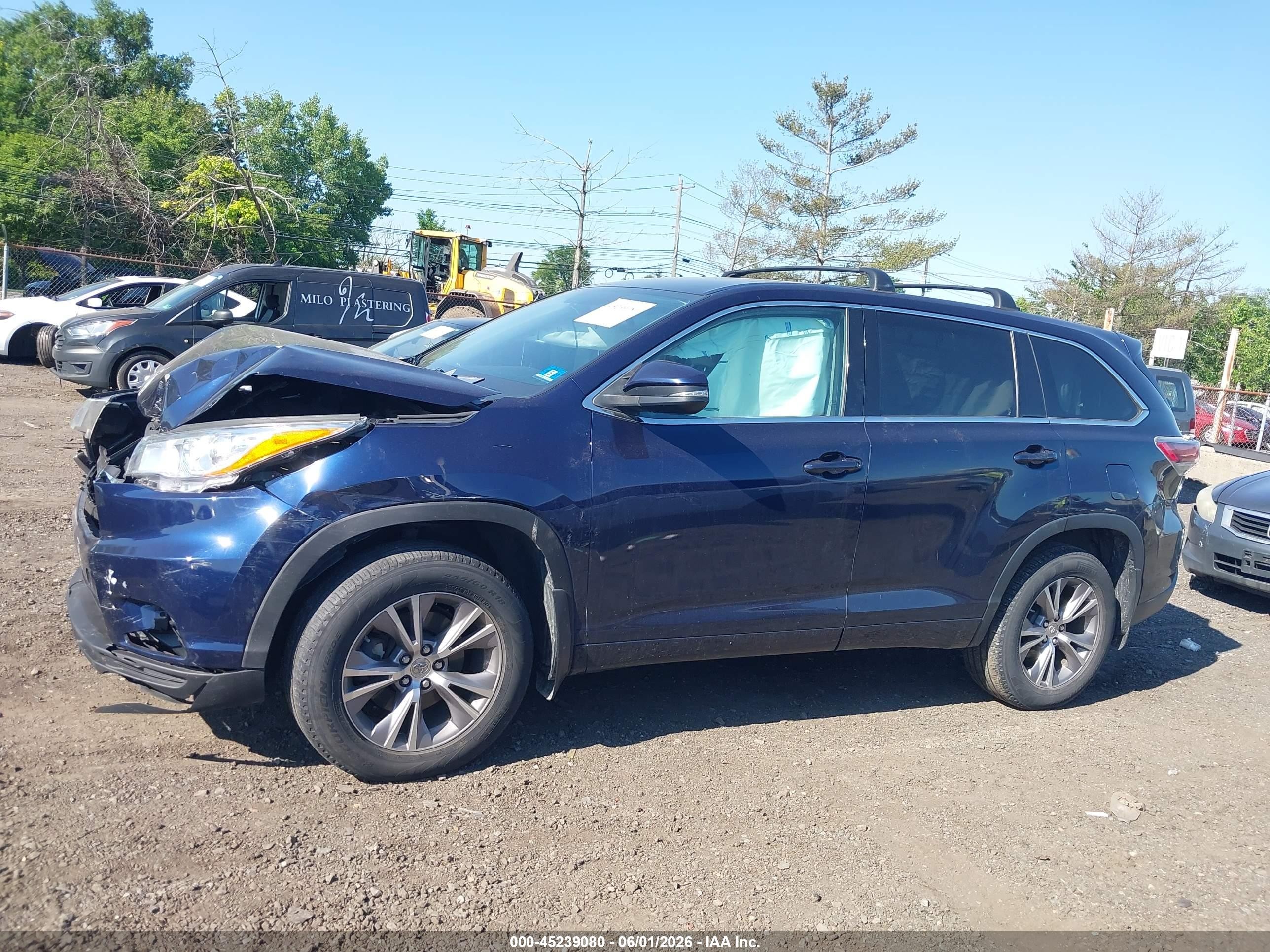 2014 Toyota Highlander Le Plus V6 Синий vin: 5TDBKRFH8ES023194