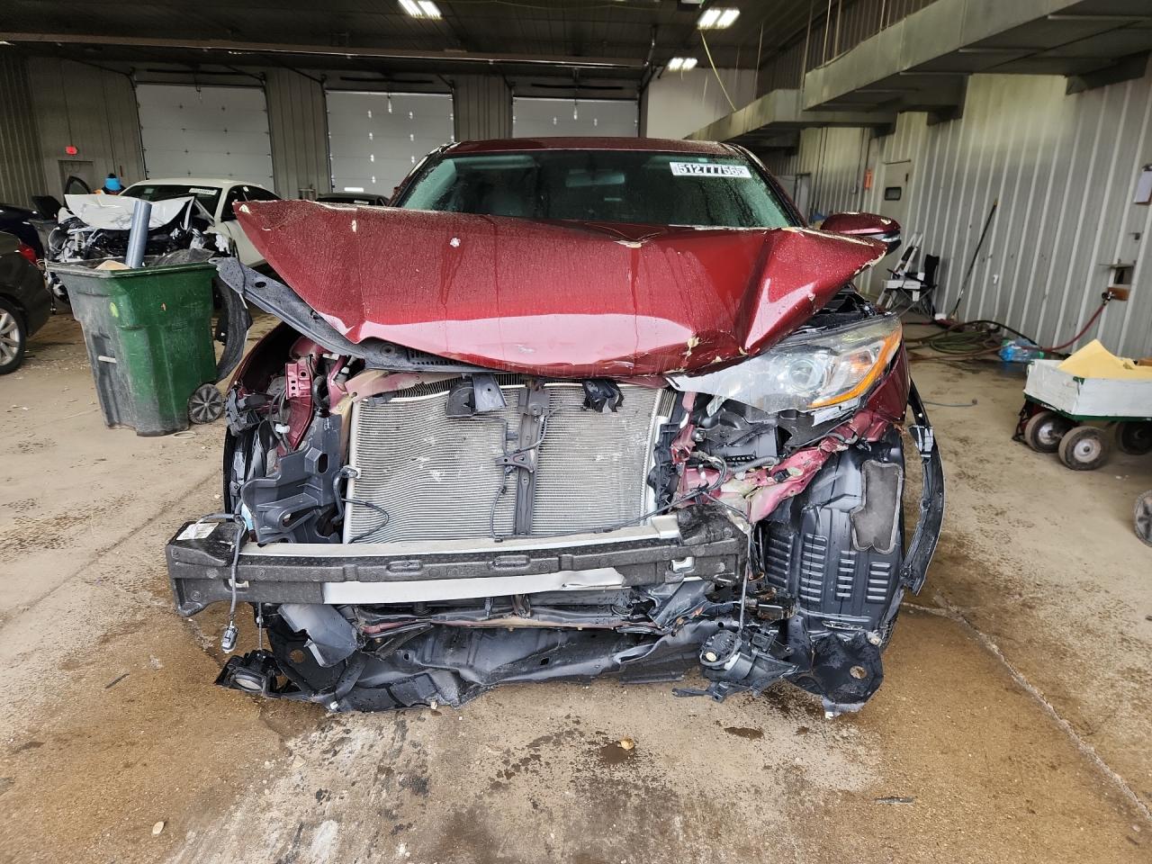 2014 Toyota Highlander Le Plus Burgundy vin: 5TDBKRFH8ES031585 Damage: Front Bumper Reinforcement, Bent, > 12 Inches