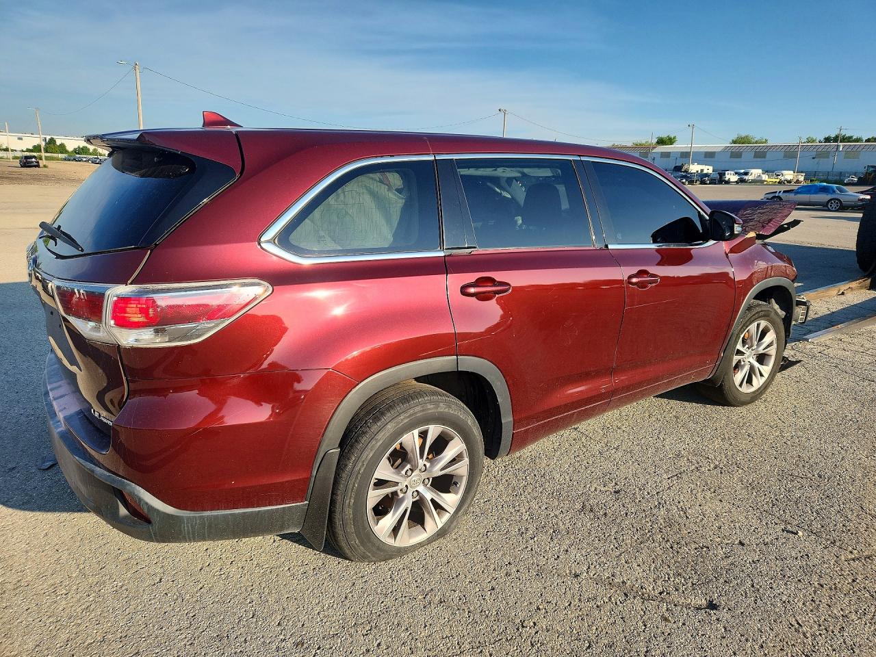 2014 Toyota Highlander Le Plus Burgundy vin: 5TDBKRFH8ES031585