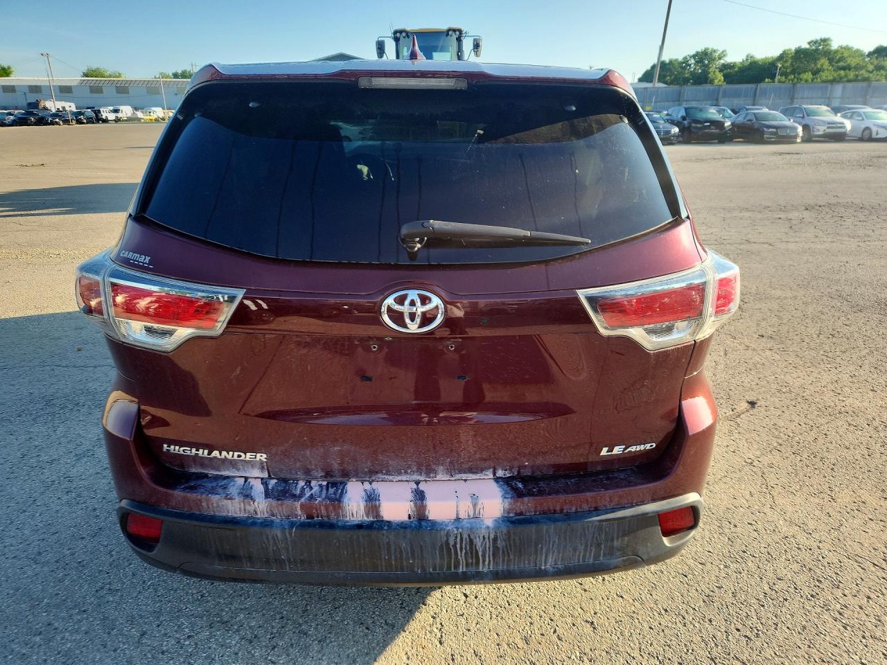 2014 Toyota Highlander Le Plus Burgundy vin: 5TDBKRFH8ES031585
