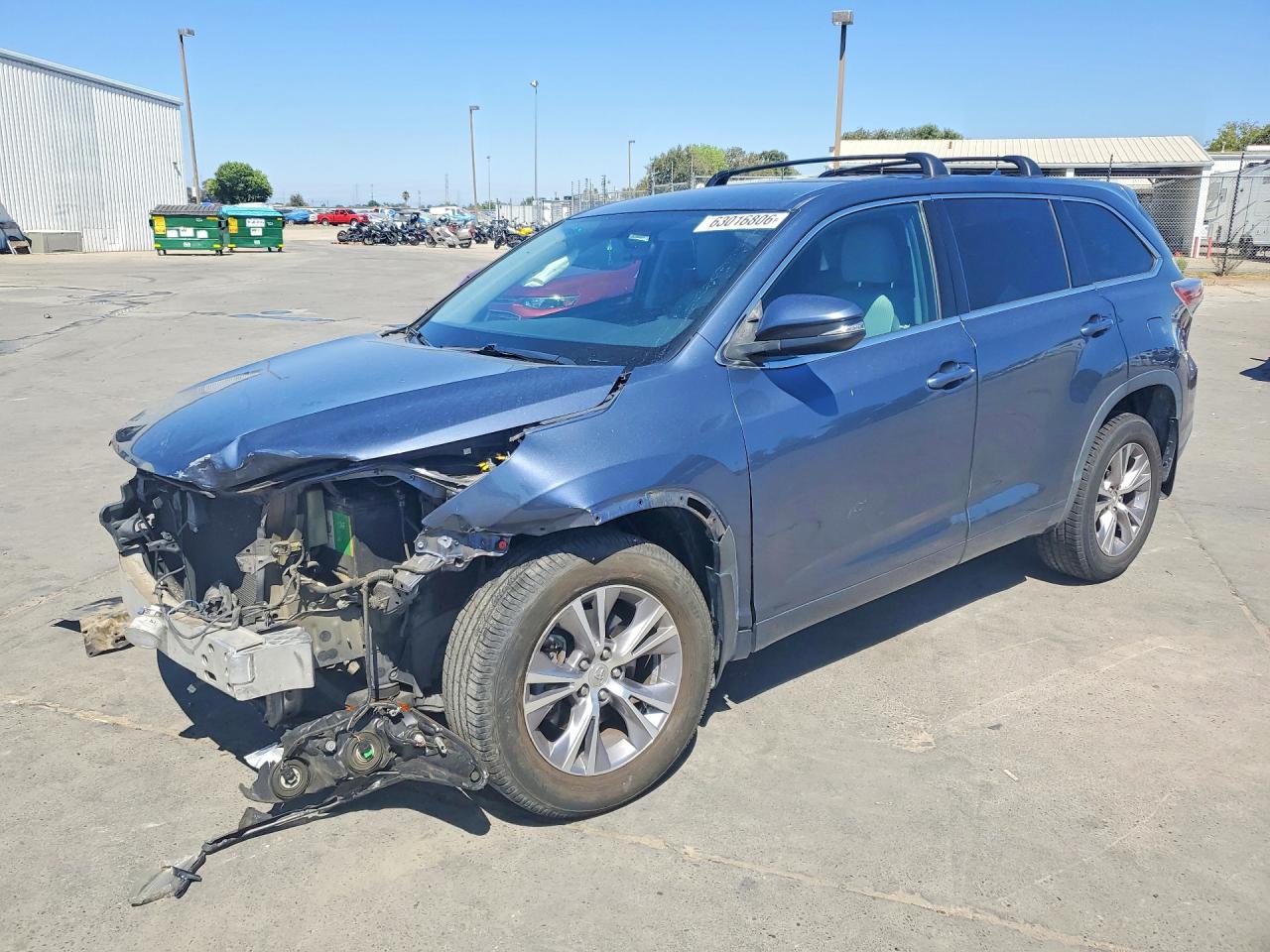 2015 Toyota Highlander Le Plus Gray vin: 5TDBKRFH8FS174974