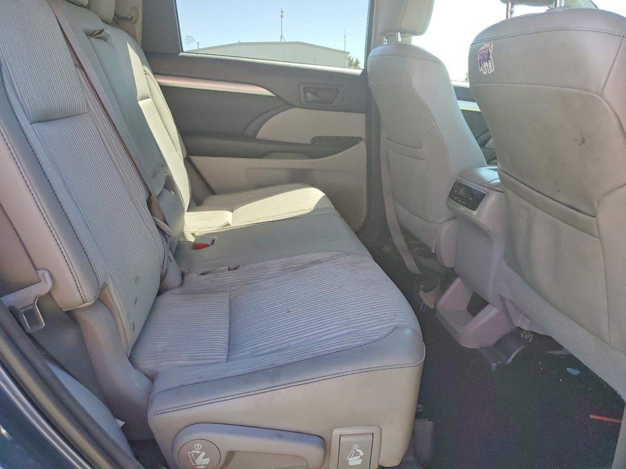 2015 Toyota Highlander Le Plus Gray vin: 5TDBKRFH8FS174974