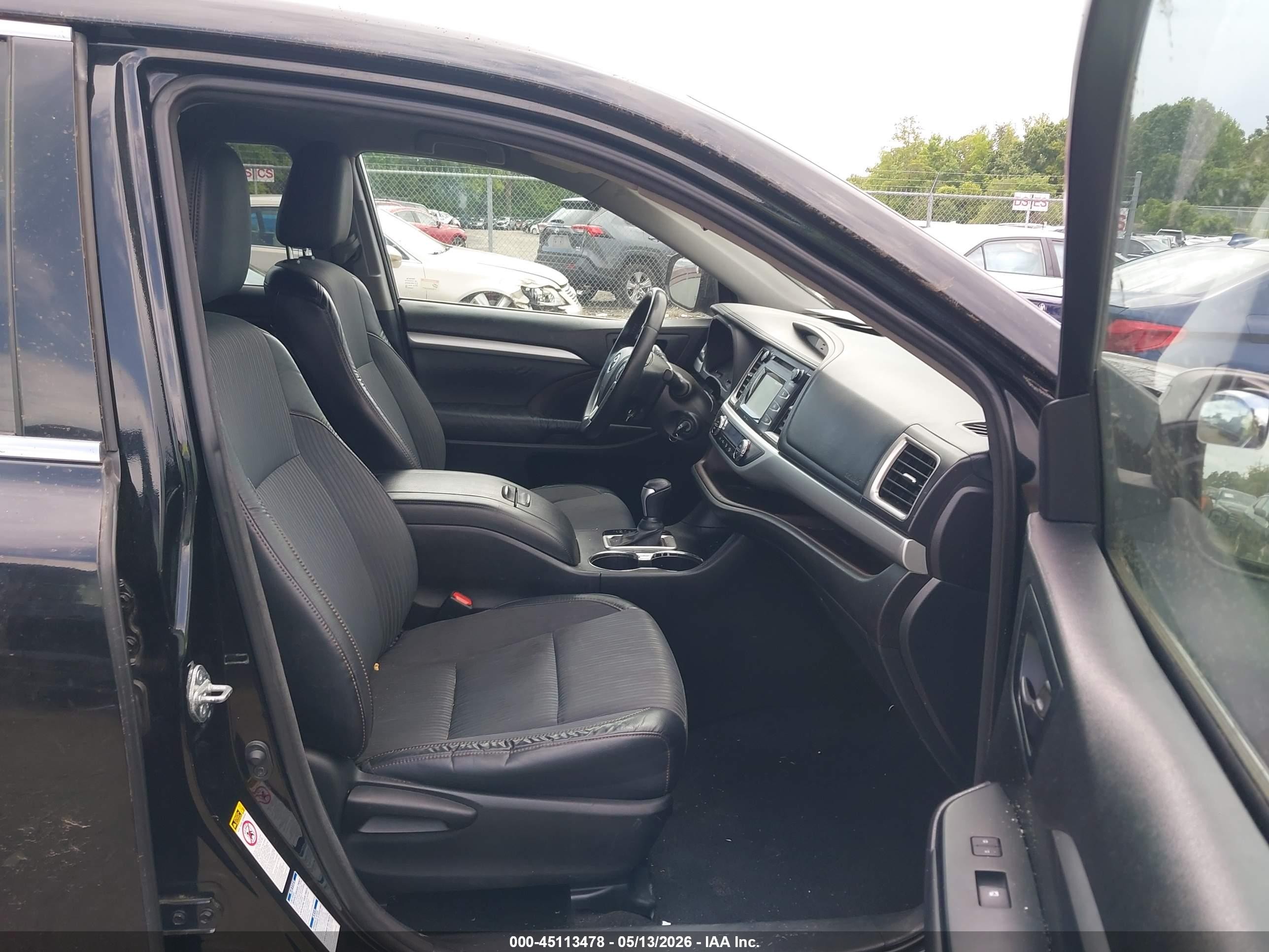 2015 Toyota Highlander Le Plus V6 Black vin: 5TDBKRFH8FS205771