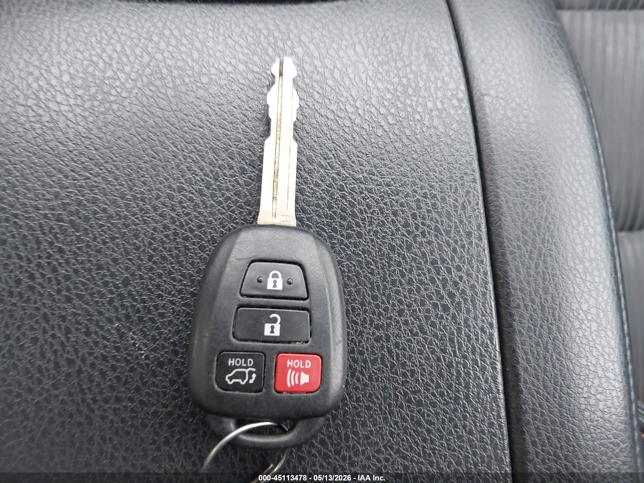 2015 Toyota Highlander Le Plus V6 Black vin: 5TDBKRFH8FS205771