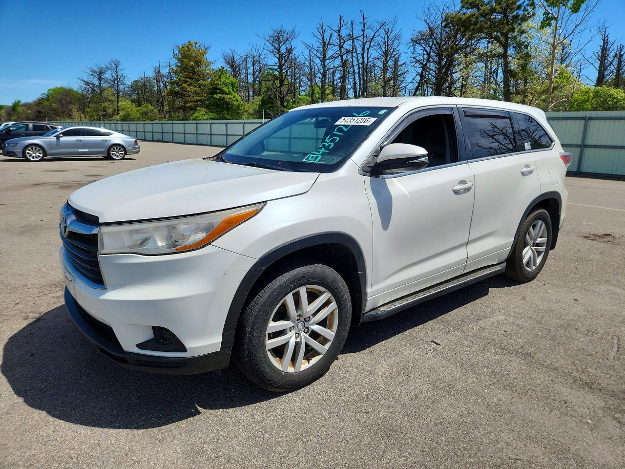 2014 Toyota Highlander Le Белый vin: 5TDBKRFH9ES016318