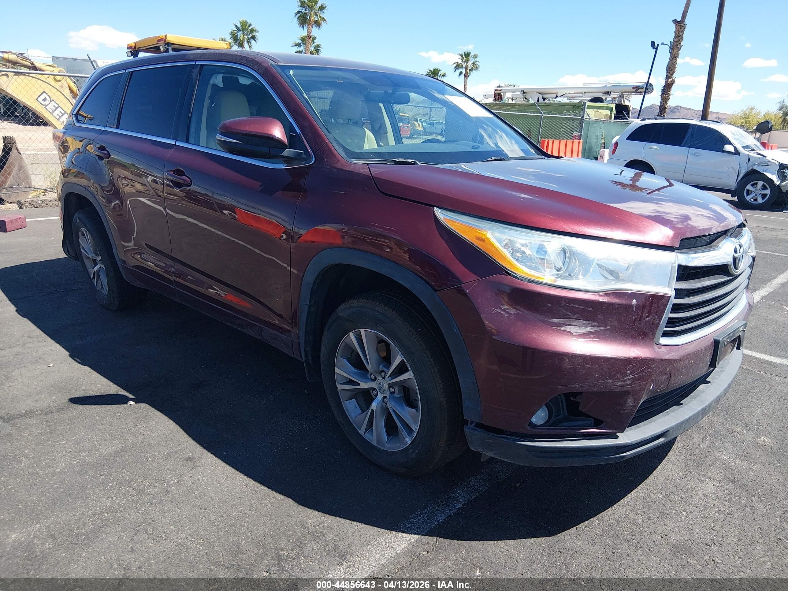2014 Toyota Highlander Le Plus V6 Красный vin: 5TDBKRFH9ES037914