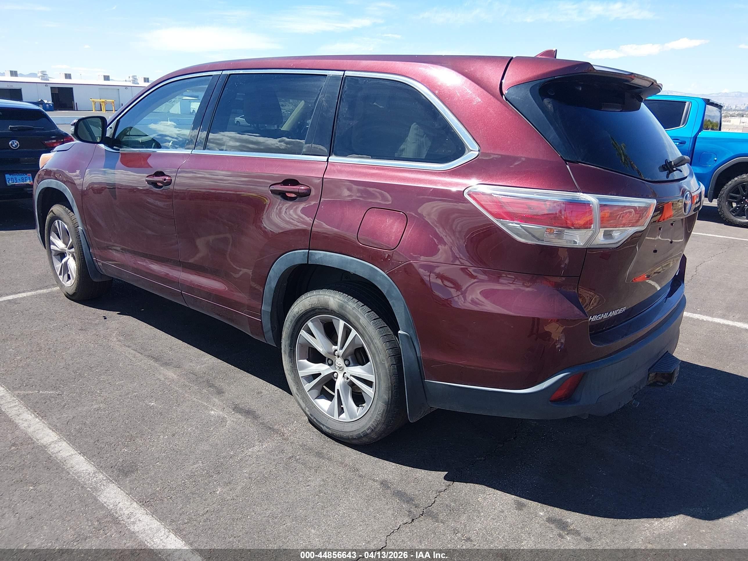 2014 Toyota Highlander Le Plus V6 Красный vin: 5TDBKRFH9ES037914