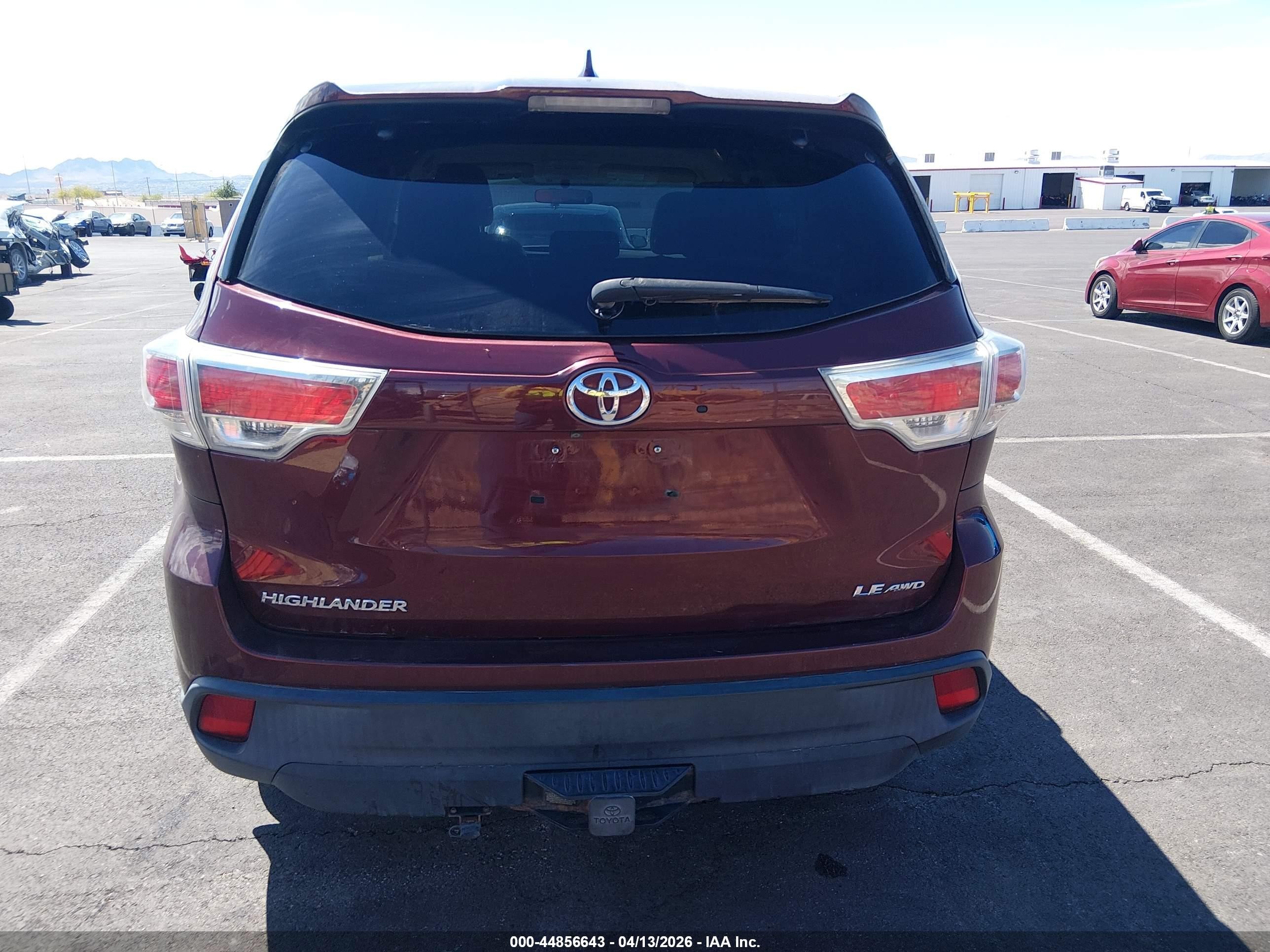2014 Toyota Highlander Le Plus V6 Красный vin: 5TDBKRFH9ES037914