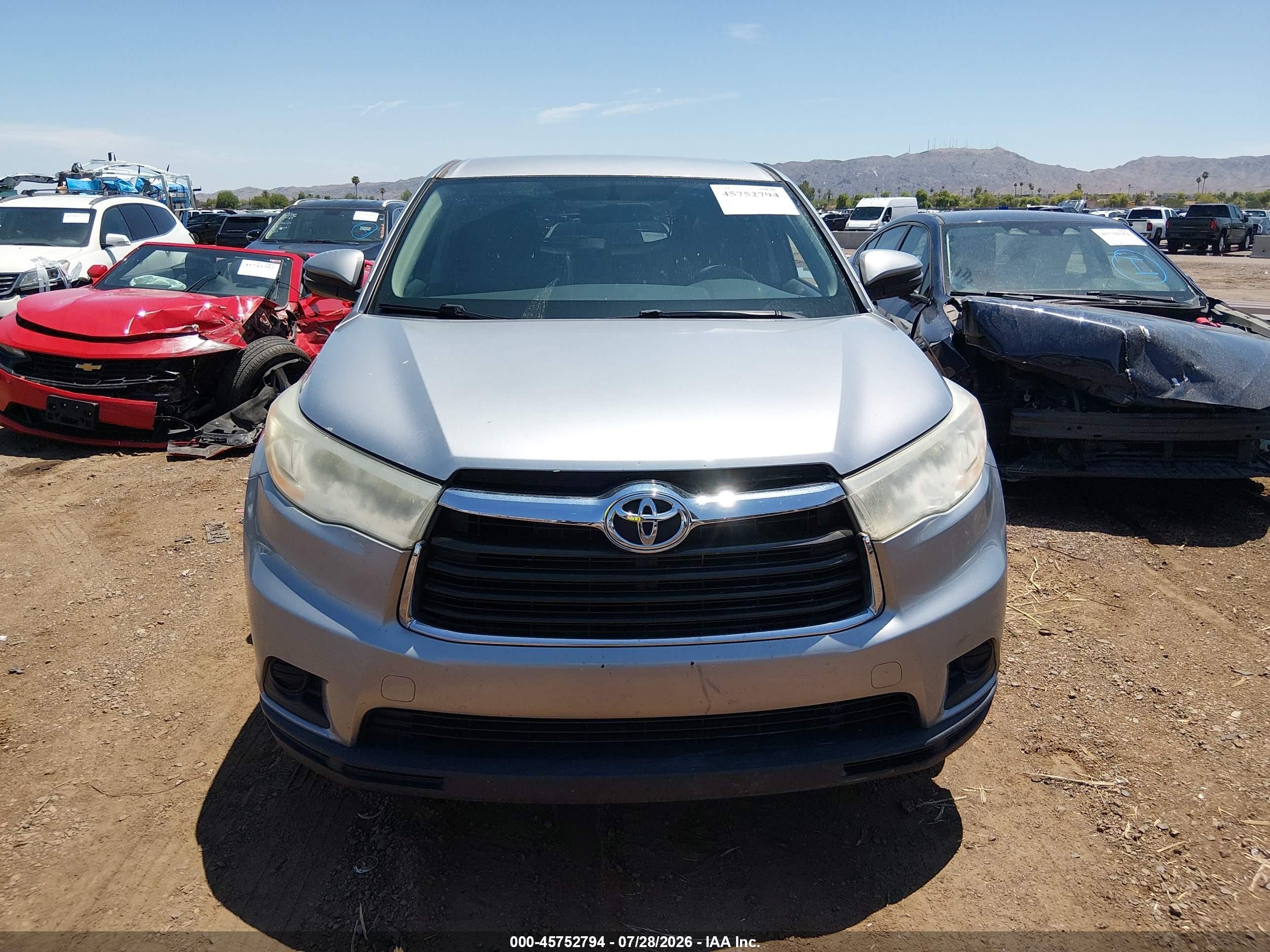2014 Toyota Highlander Le V6 Gray vin: 5TDBKRFH9ES045172