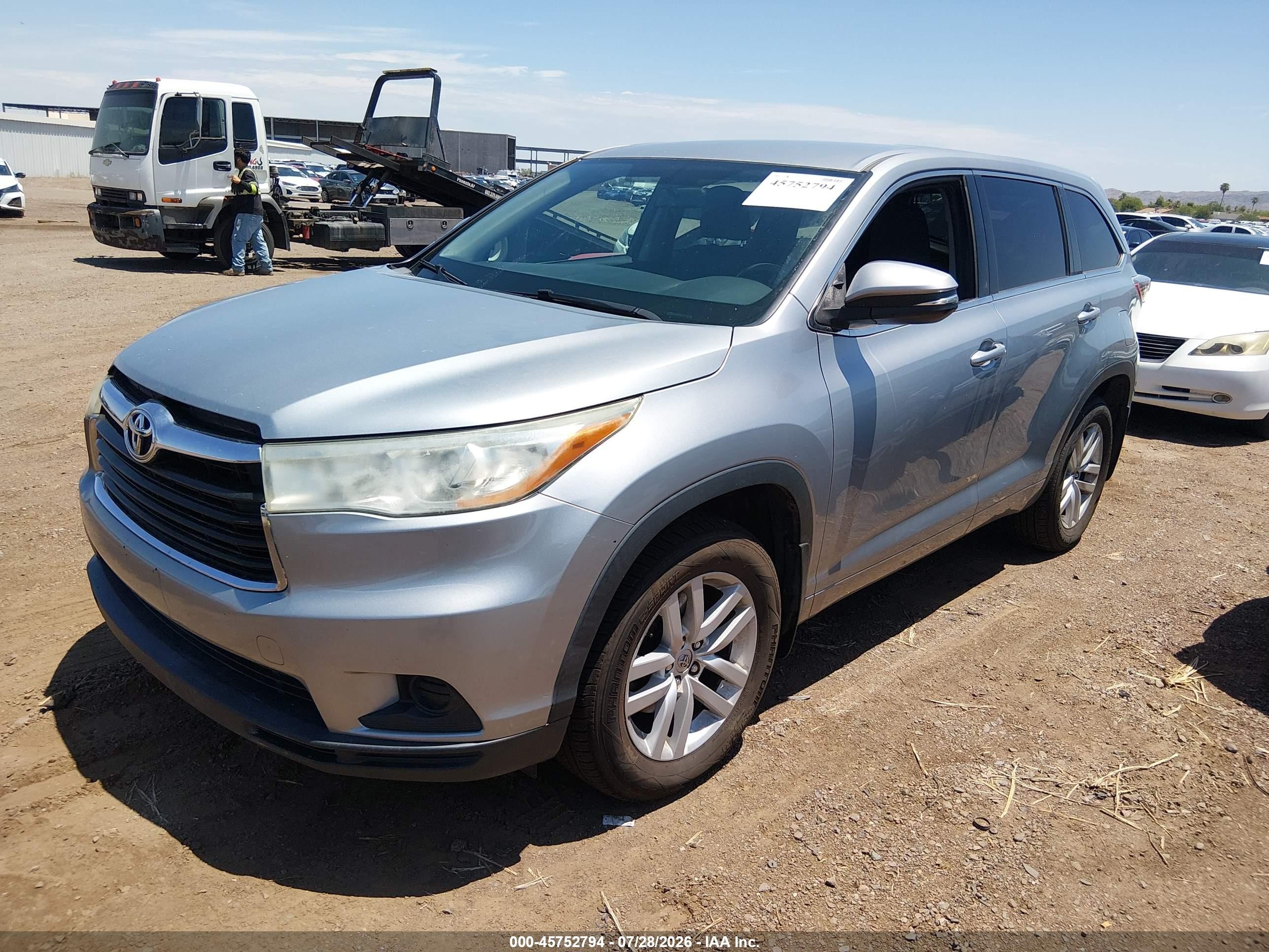 2014 Toyota Highlander Le V6 Gray vin: 5TDBKRFH9ES045172