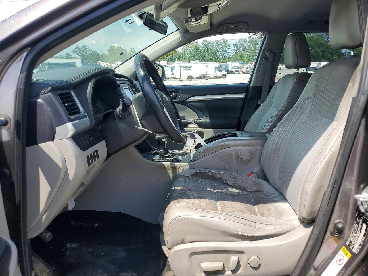 2015 Toyota Highlander Le Plus Gray vin: 5TDBKRFH9FS157195