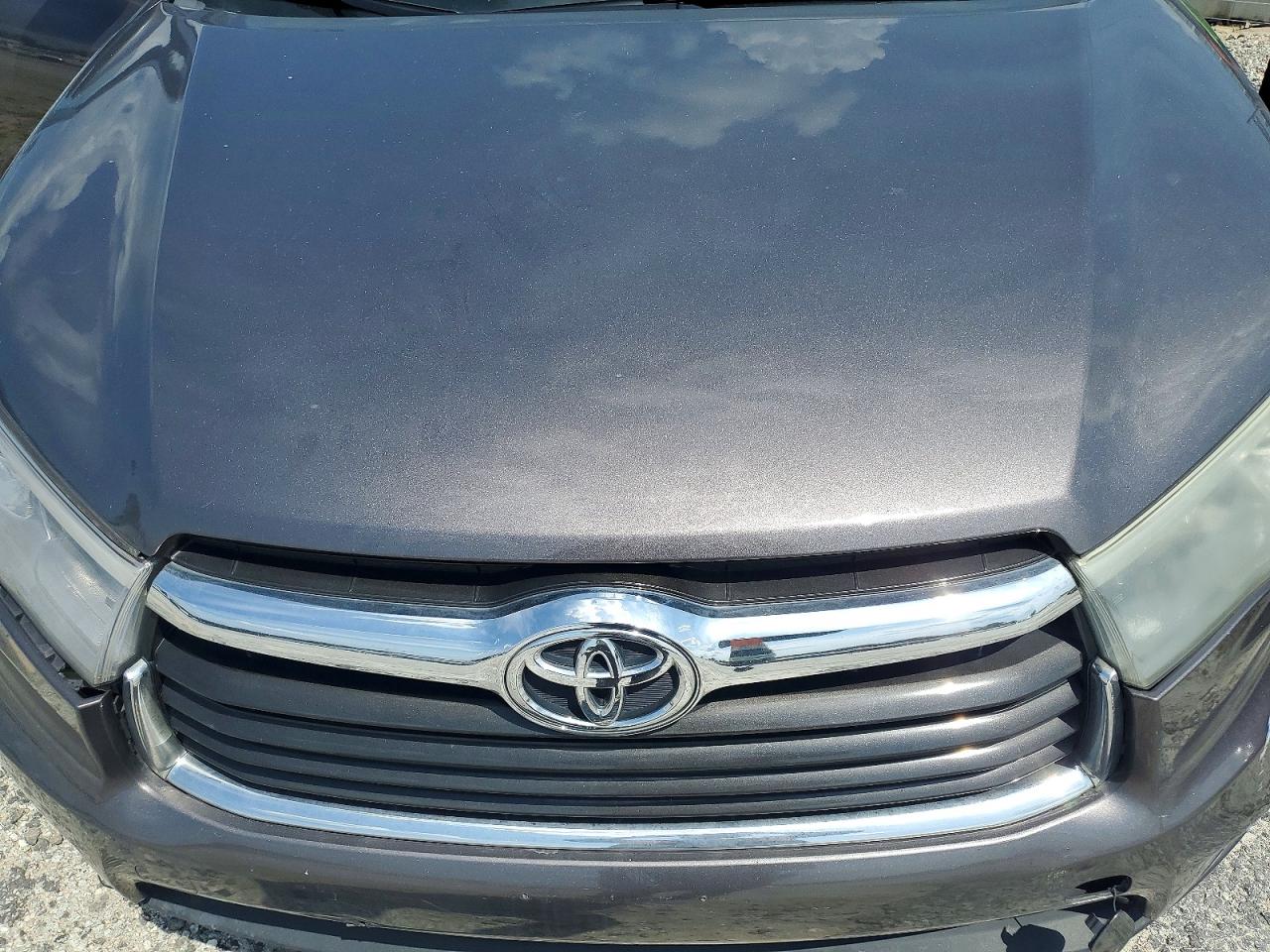 2015 Toyota Highlander Le Plus Gray vin: 5TDBKRFH9FS157195