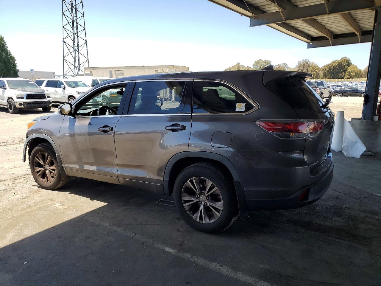 2015 Toyota Highlander Le Plus Серый vin: 5TDBKRFH9FS170318