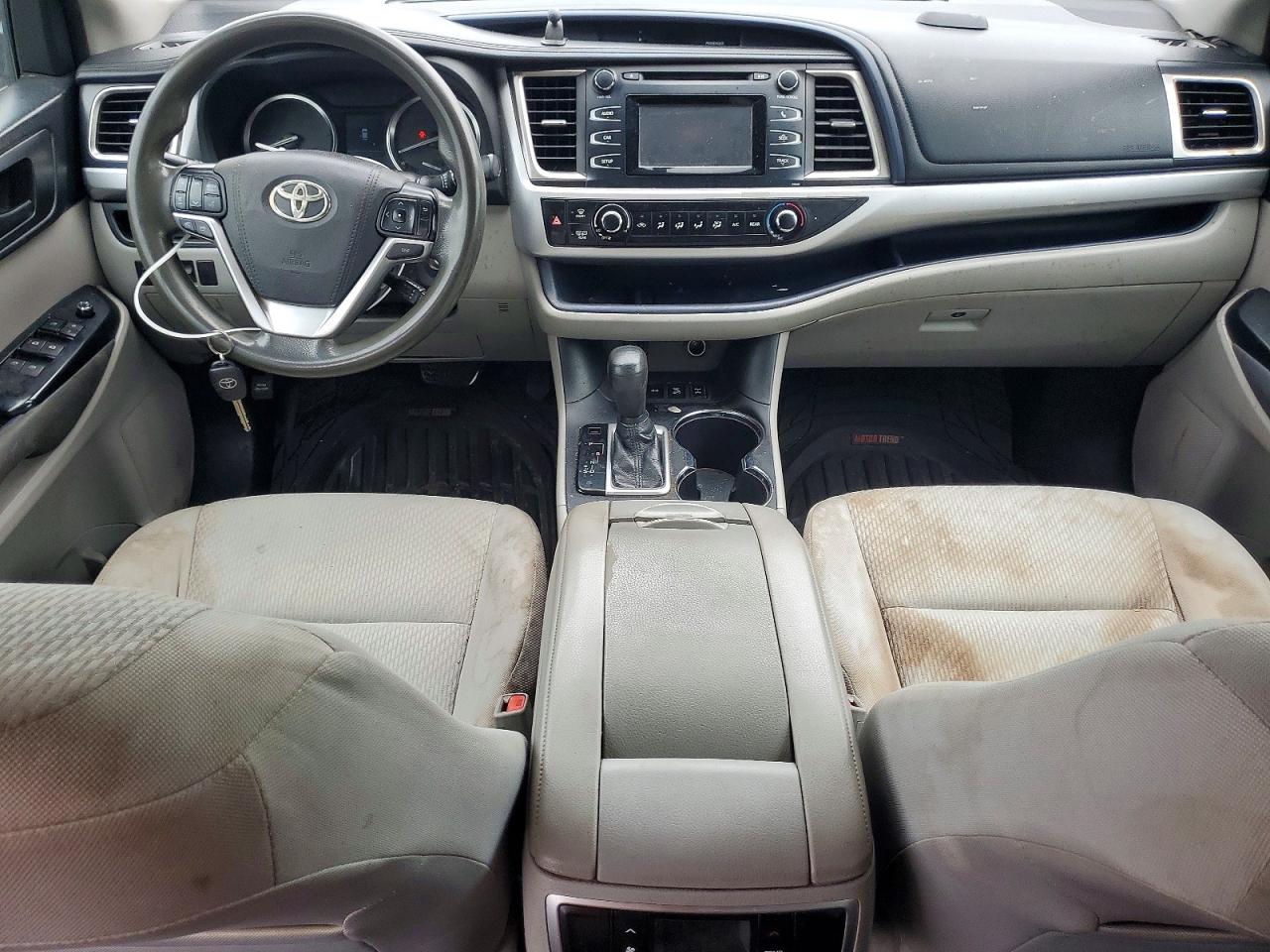 2015 Toyota Highlander Le Black vin: 5TDBKRFH9FS191721