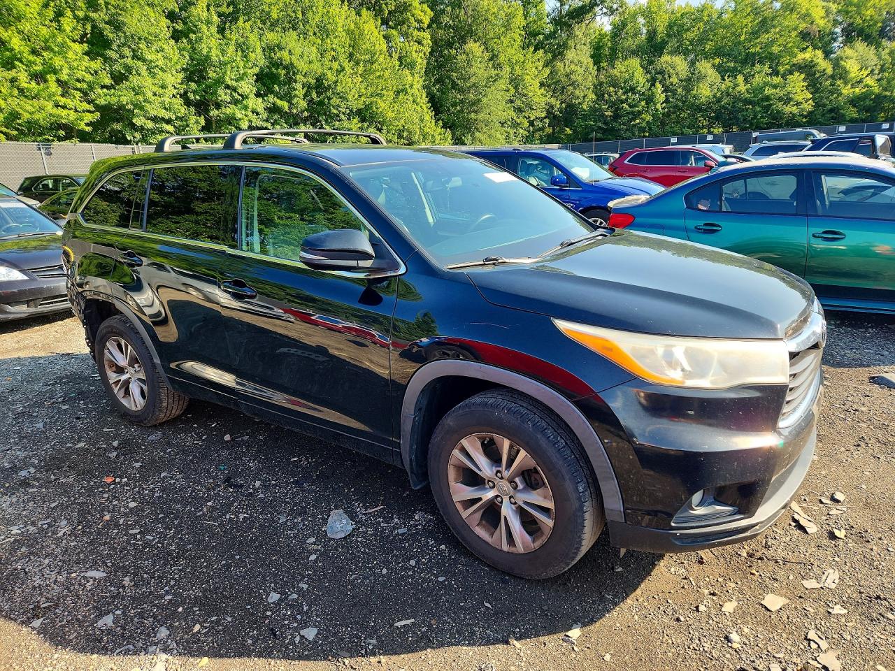 2014 Toyota Highlander Le Plus Black vin: 5TDBKRFHXES010415