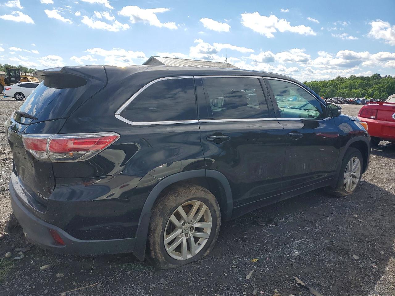 2014 Toyota Highlander Le Черный vin: 5TDBKRFHXES023732