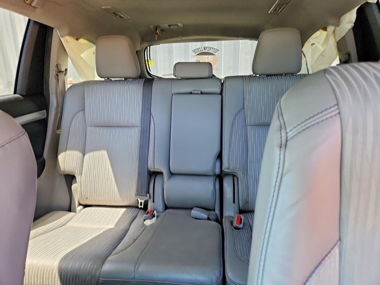 2014 Toyota Highlander Le Plus Белый vin: 5TDBKRFHXES032673