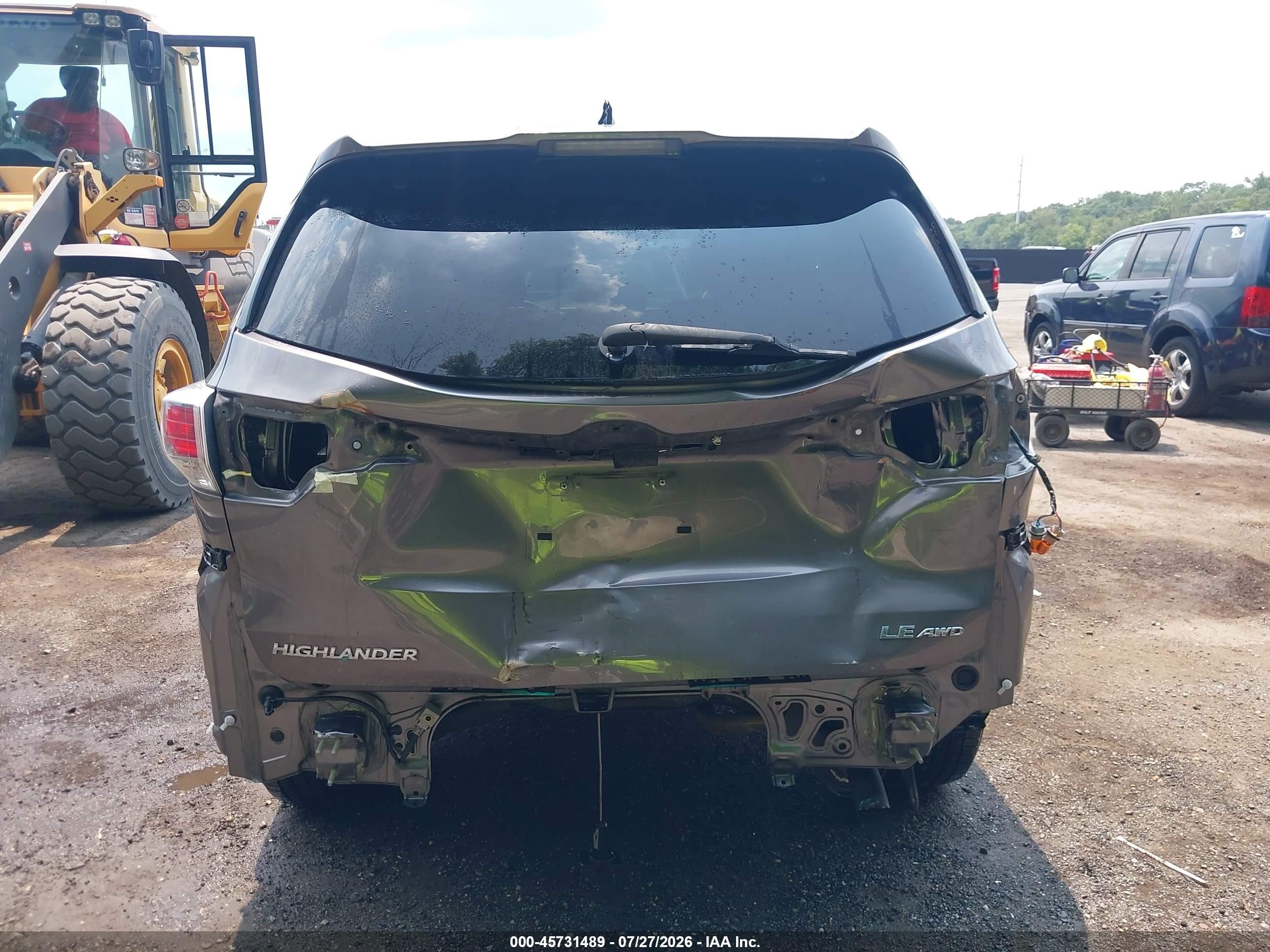 2014 Toyota Highlander Le Plus V6 Gray vin: 5TDBKRFHXES034133