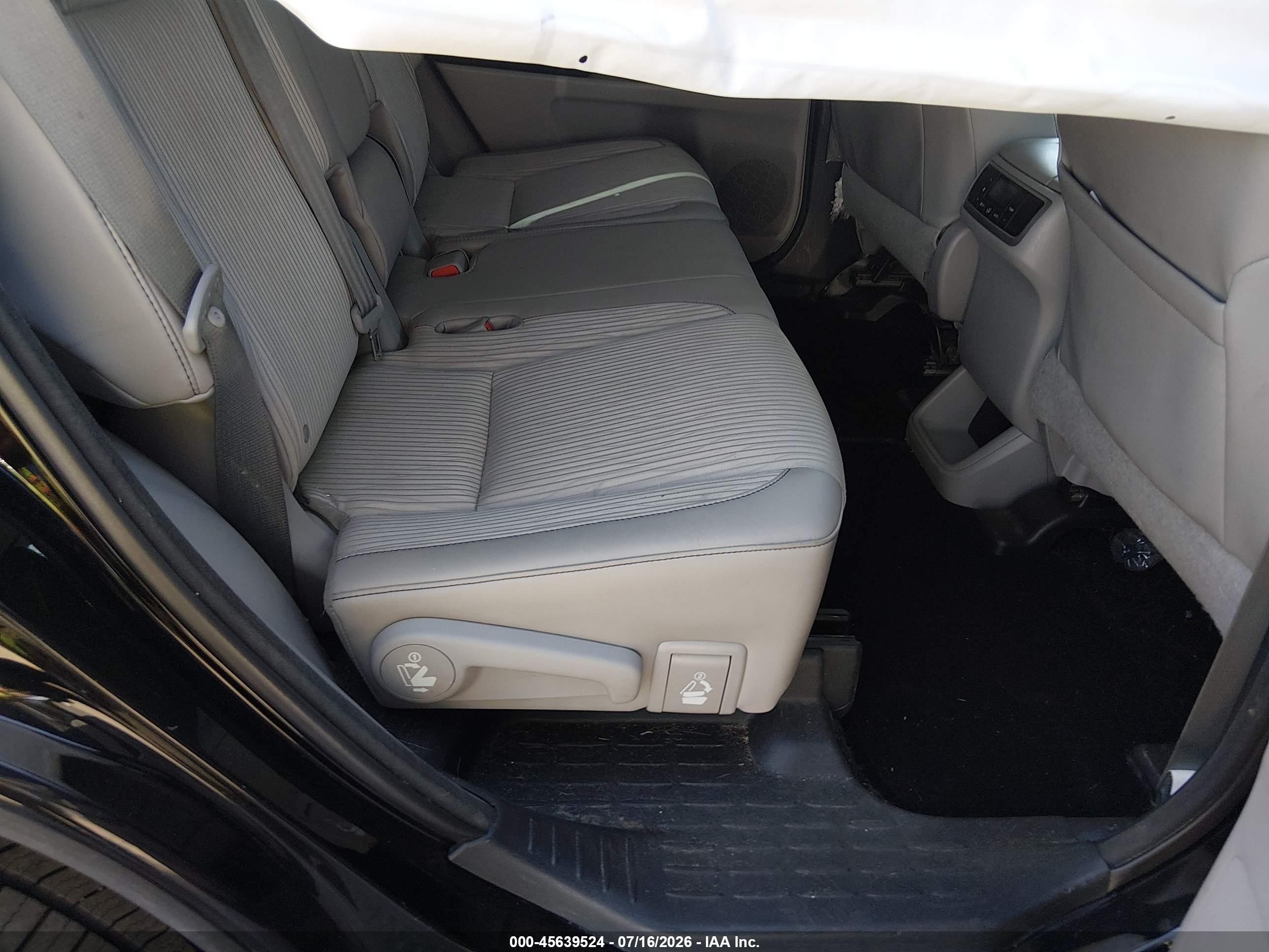 2015 Toyota Highlander Le Plus V6 Black vin: 5TDBKRFHXFS131110