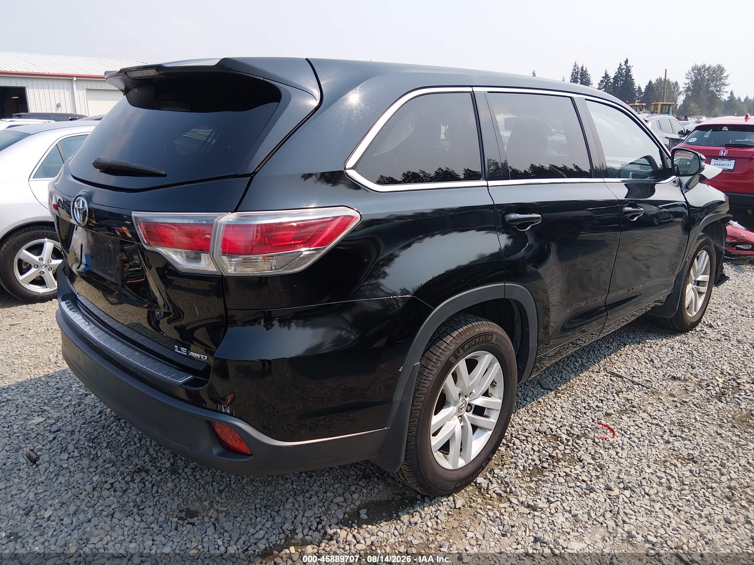 2015 Toyota Highlander Le Black vin: 5TDBKRFHXFS139031