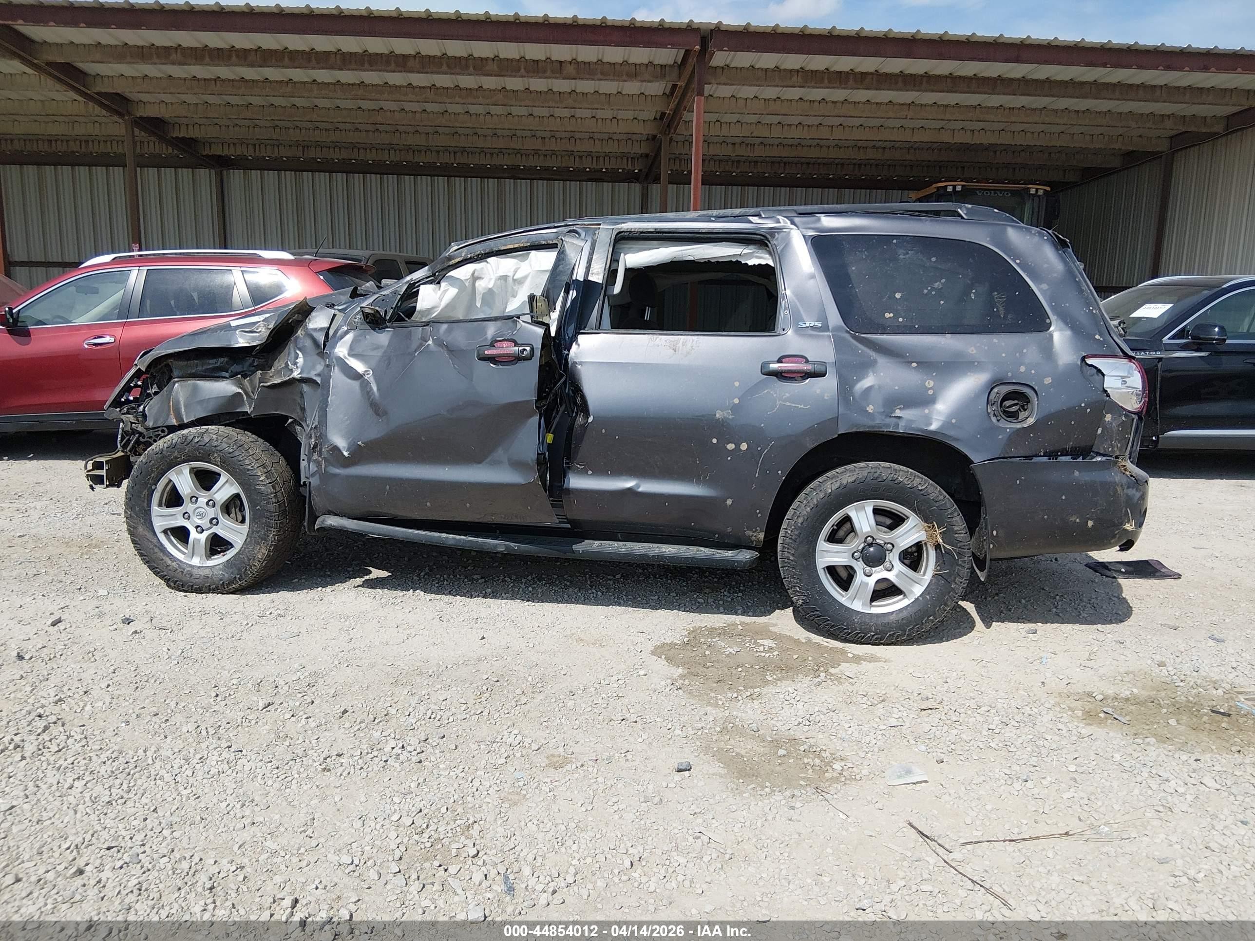 2012 Toyota Sequoia Sr5 4.6l V8 Black vin: 5TDBM5G12CS002066