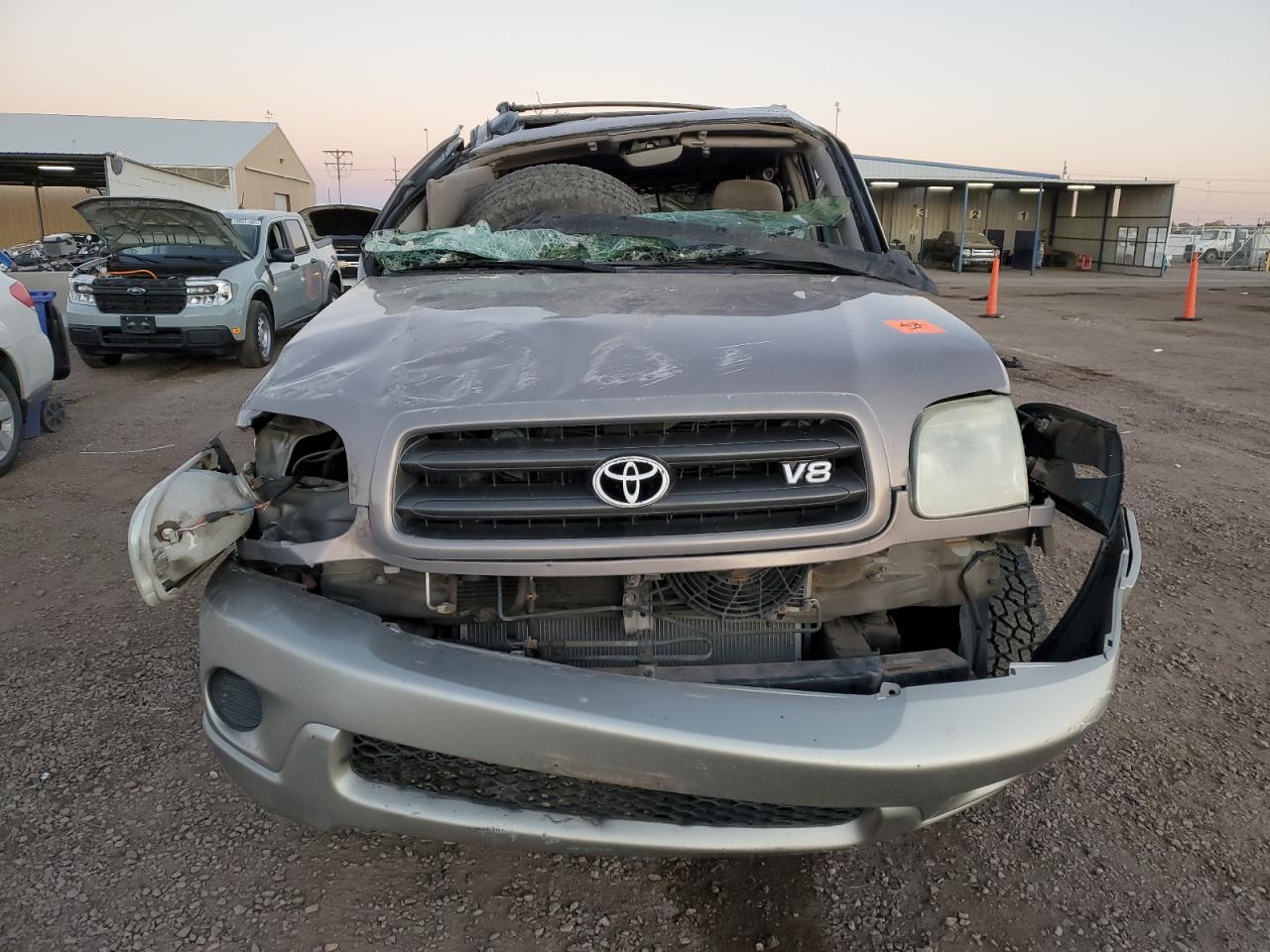2002 Toyota Sequoia Sr5 Silver vin: 5TDBT44A02S063108