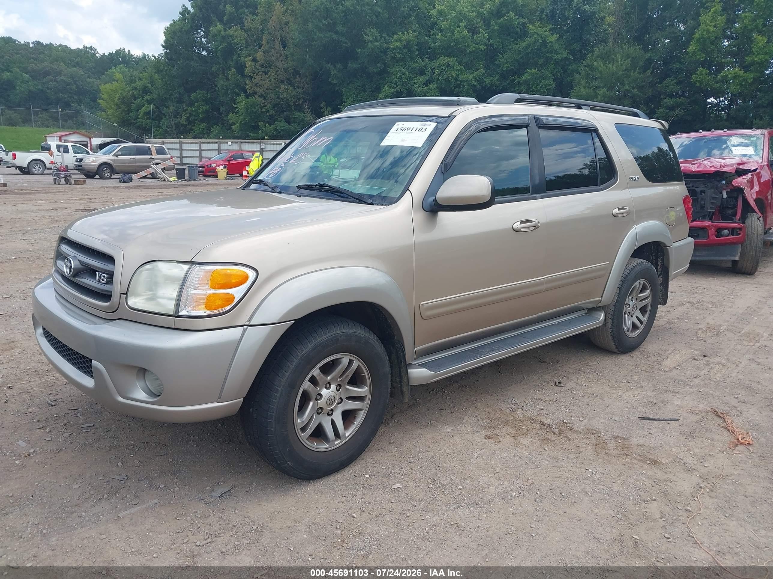 2003 Toyota Sequoia Sr5 V8 Золотой vin: 5TDBT44A03S155157