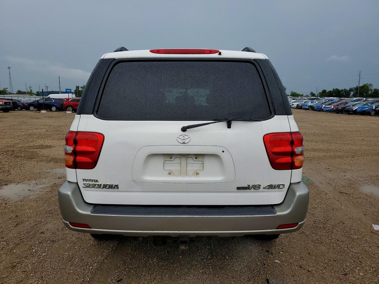 2003 Toyota Sequoia Sr5 White vin: 5TDBT44A03S157815