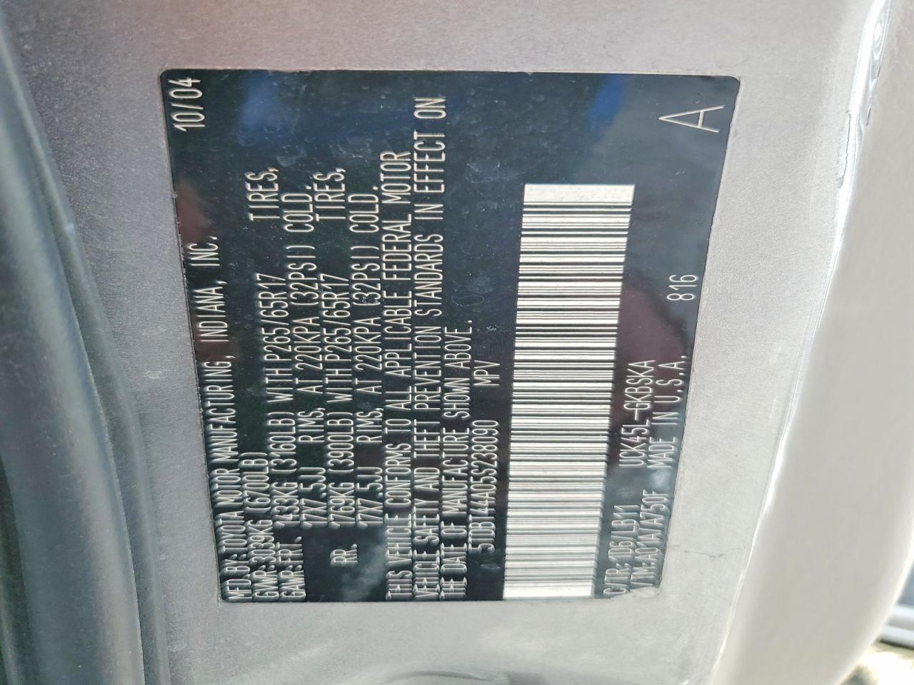 2005 Toyota Sequoia Sr5 Silver vin: 5TDBT44A05S238090