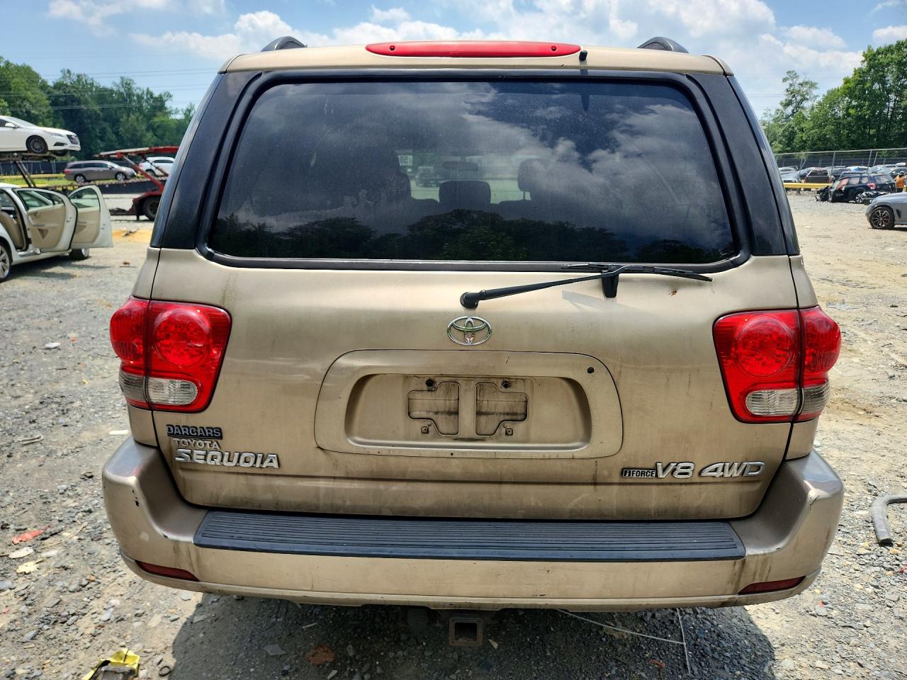 2006 Toyota Sequoia Sr5 Beige vin: 5TDBT44A06S266523