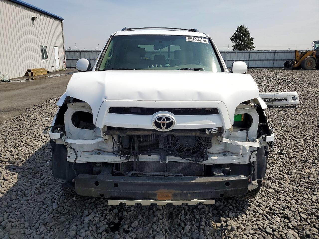 2007 Toyota Sequoia Sr5 White vin: 5TDBT44A07S289706