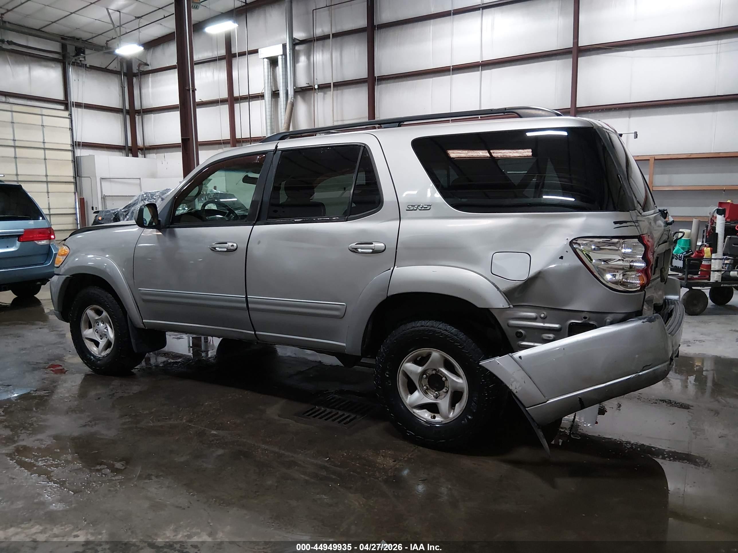 2001 Toyota Sequoia Sr5 V8 Gray vin: 5TDBT44A11S026759