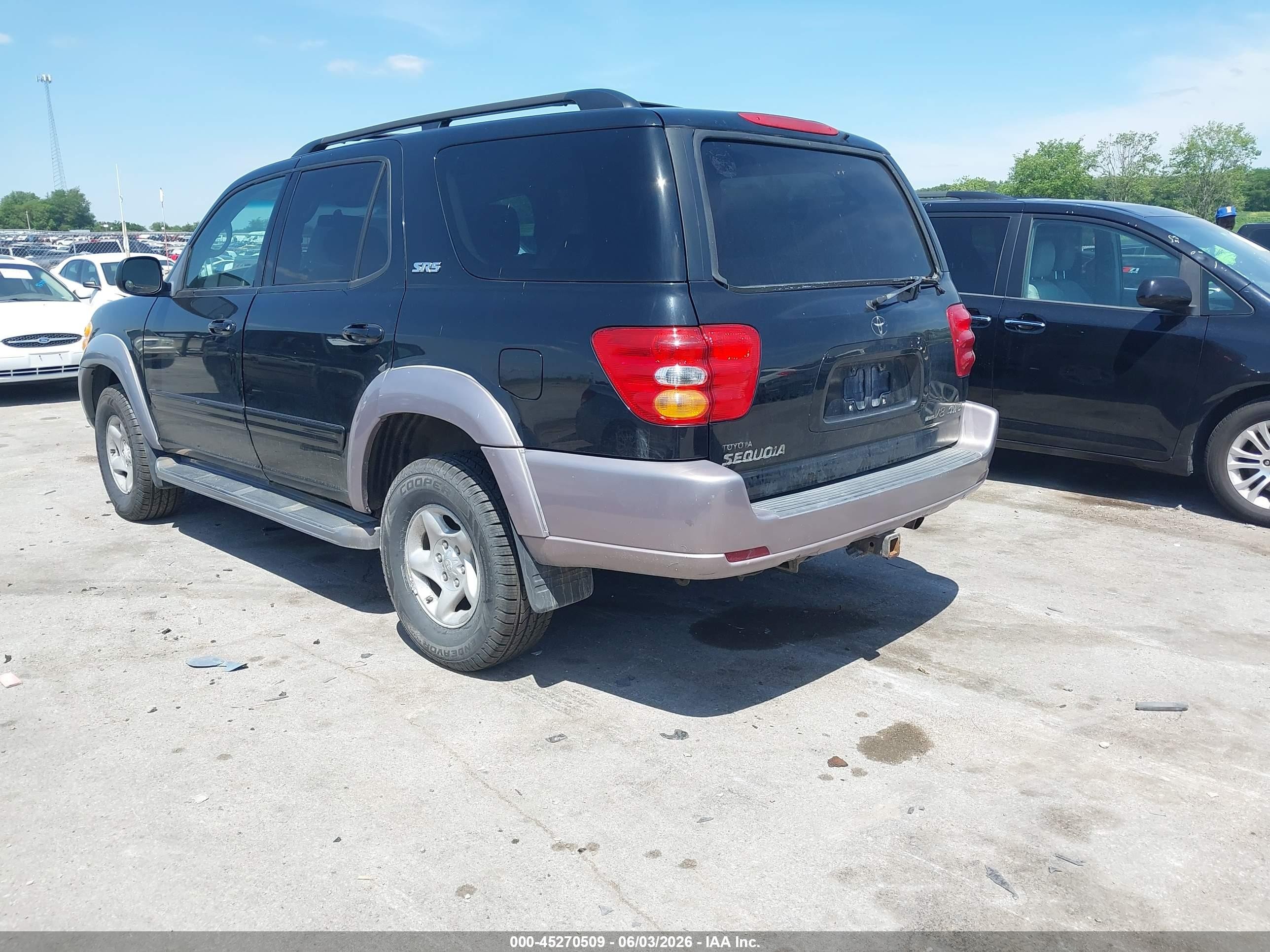 2001 Toyota Sequoia Sr5 V8 Черный vin: 5TDBT44A11S056389